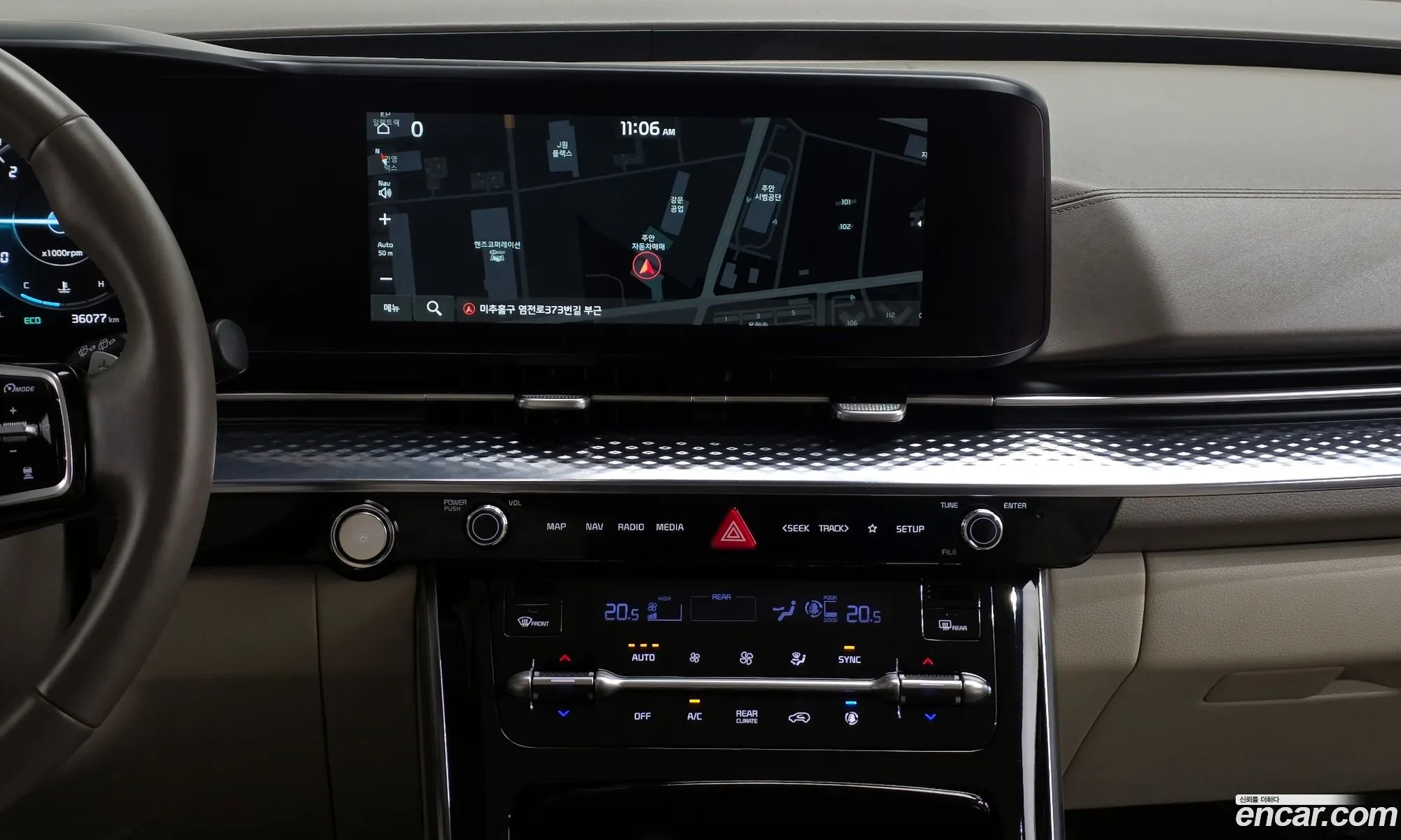 Kia Carnival 2021 — 18
