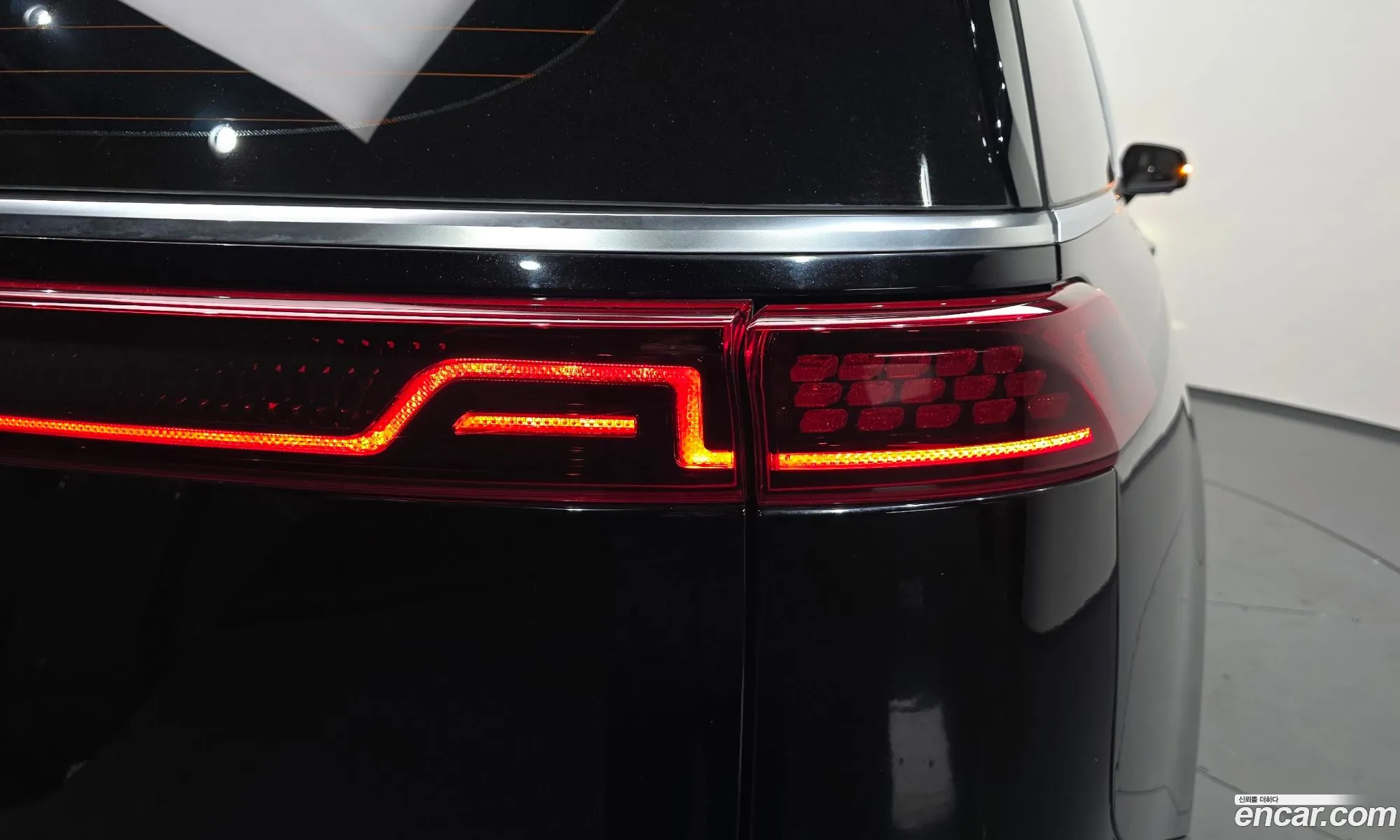 Kia Carnival 2021 — 33