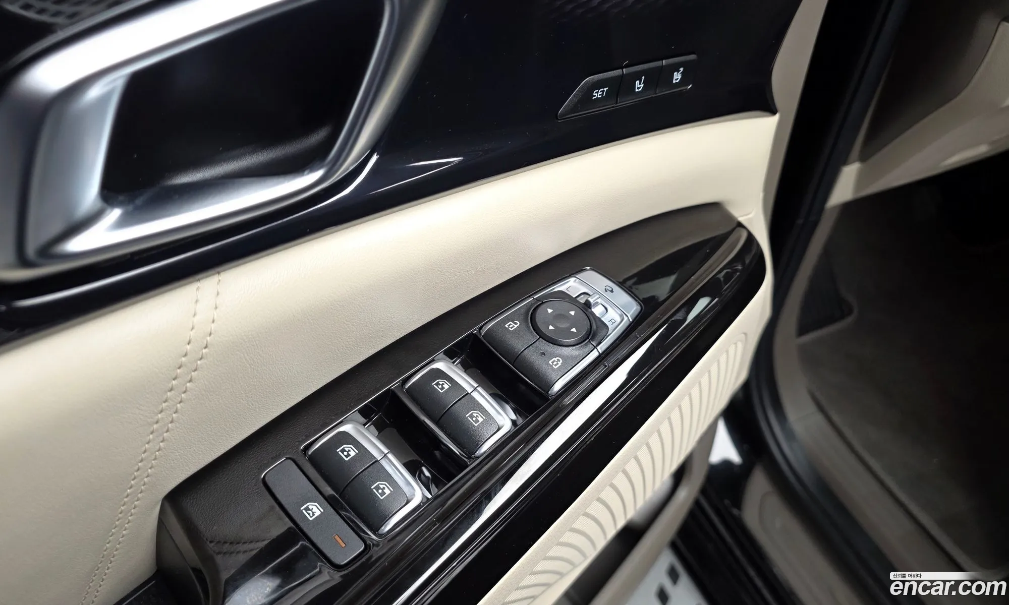 Kia Carnival 2021 — 24