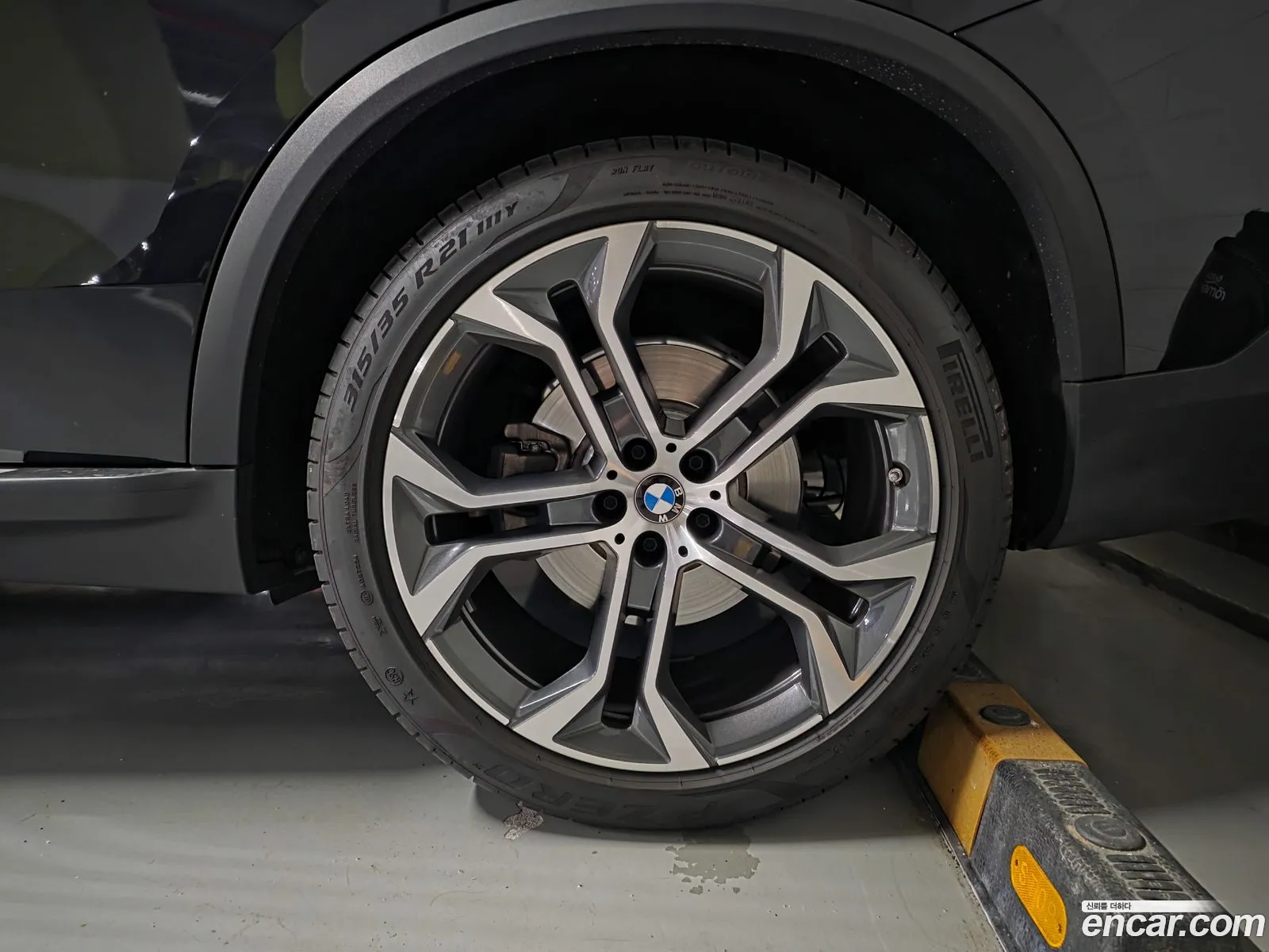 BMW X5 2022 — 10