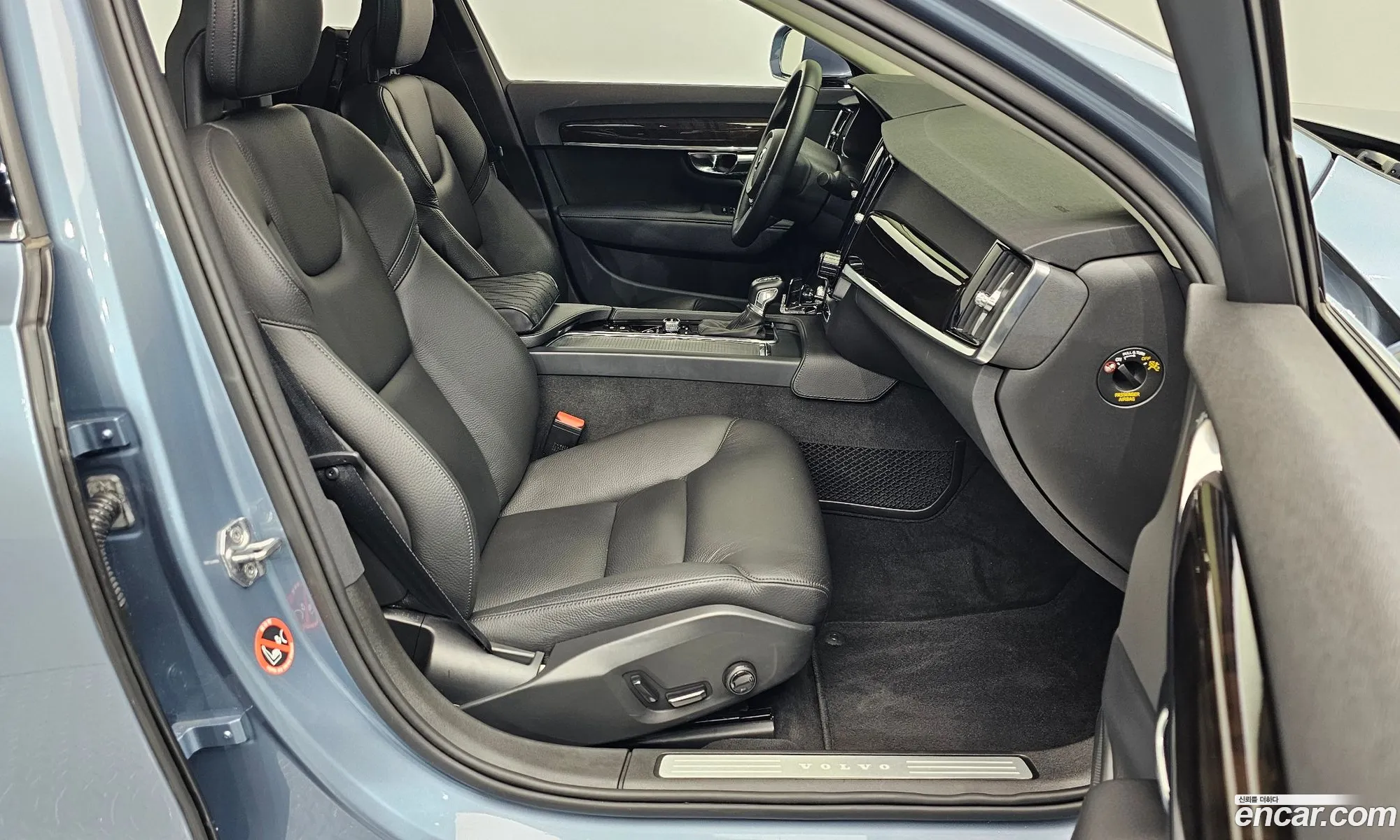 Volvo S90 2017 YV1PS102DH1012731 — 13