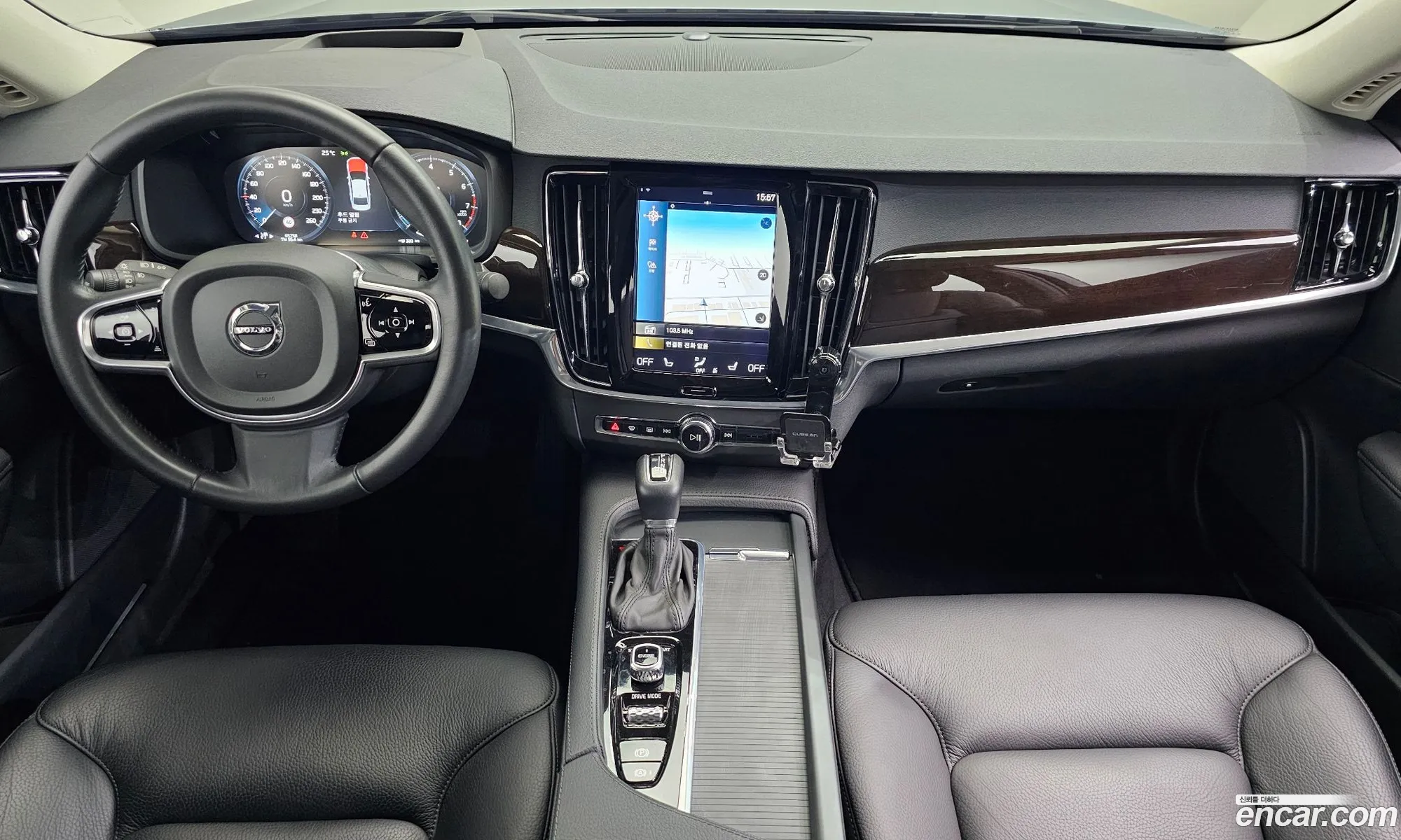 Volvo S90 2017 YV1PS102DH1012731 — 14