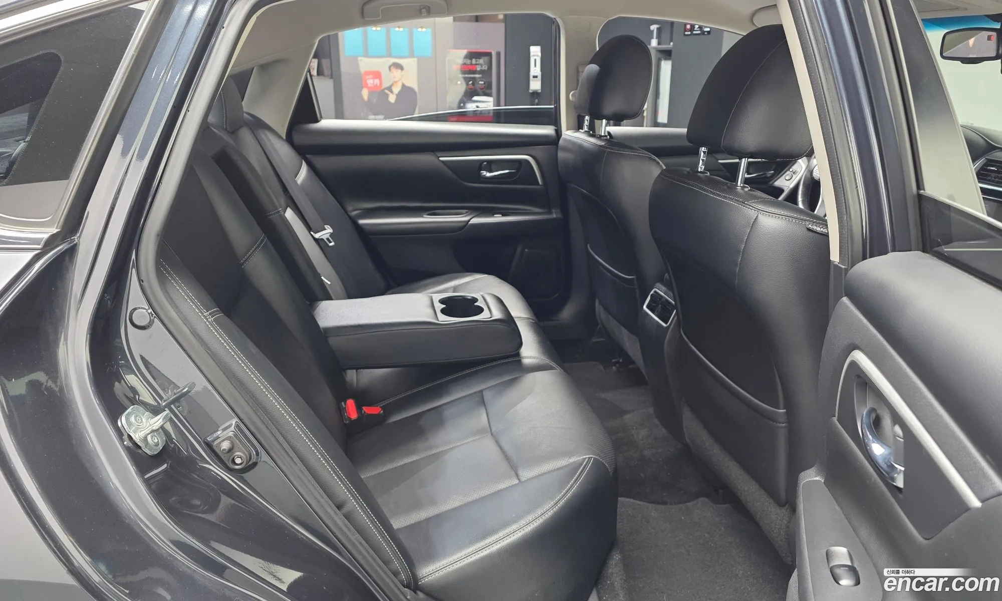 Nissan Altima 2018 — 4