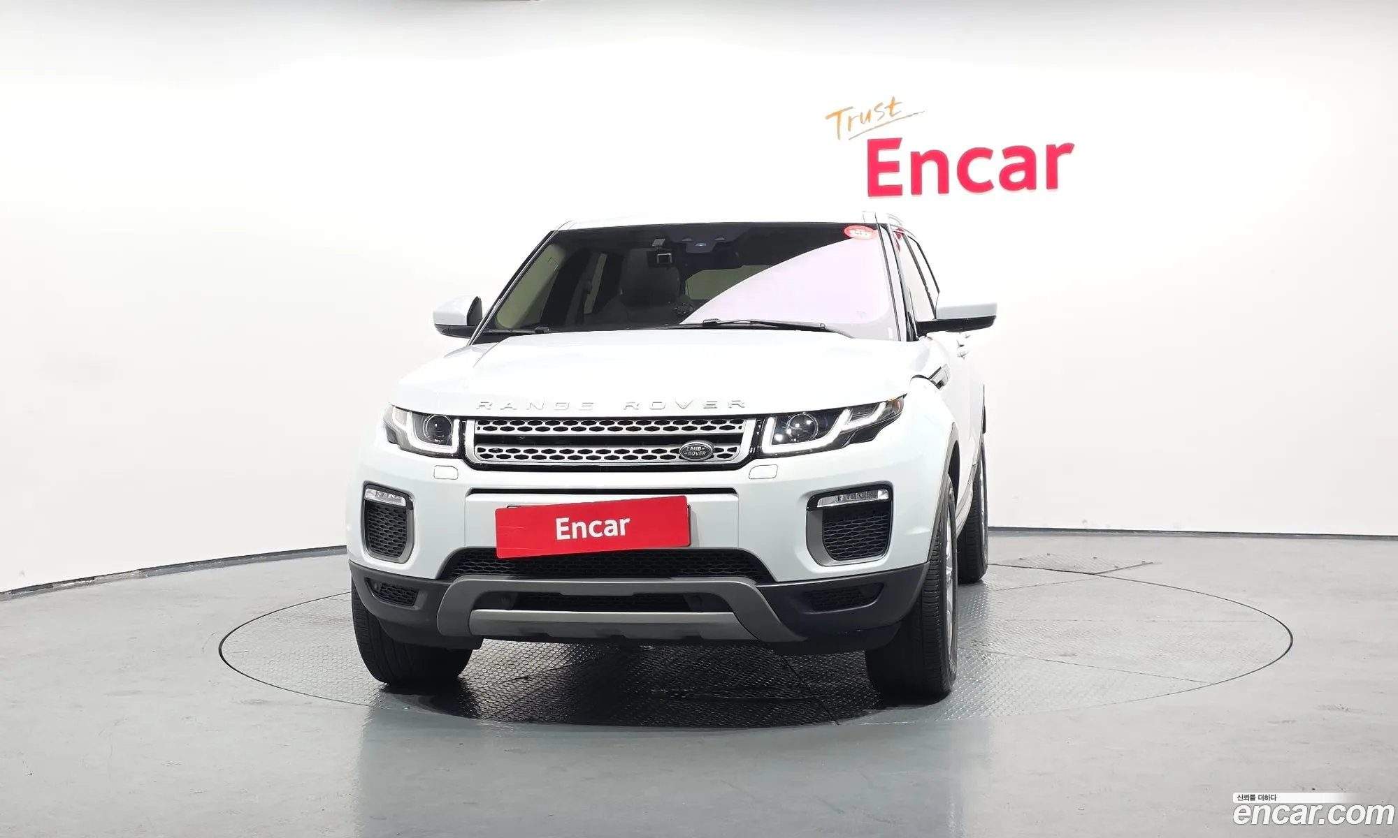 Land Rover Range Rover Evoque 2016 SALVA2BN8GH107759 — 3