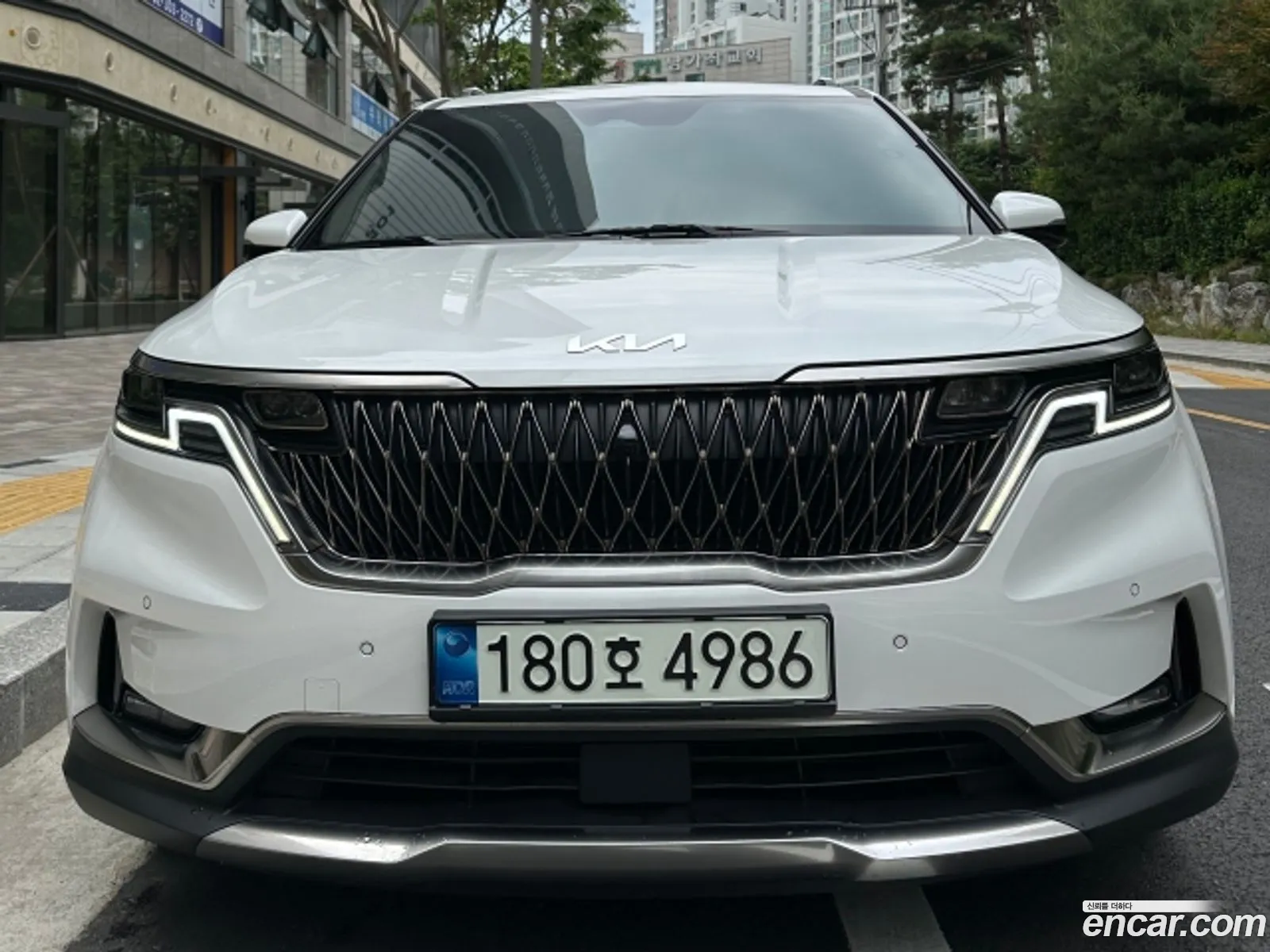 Kia Carnival 2022 — 4