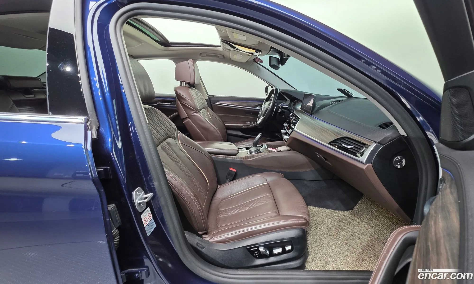 BMW 5 Series 2019 WBAJD9101KWW51274 — 15