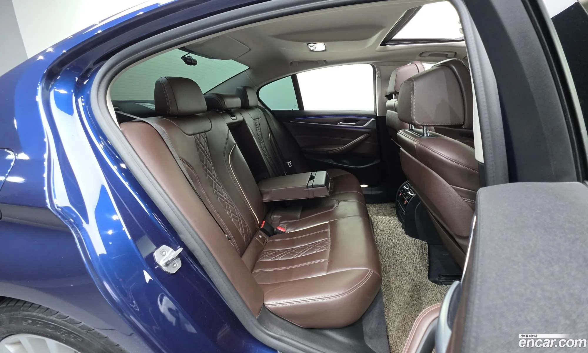 BMW 5 Series 2019 WBAJD9101KWW51274 — 17