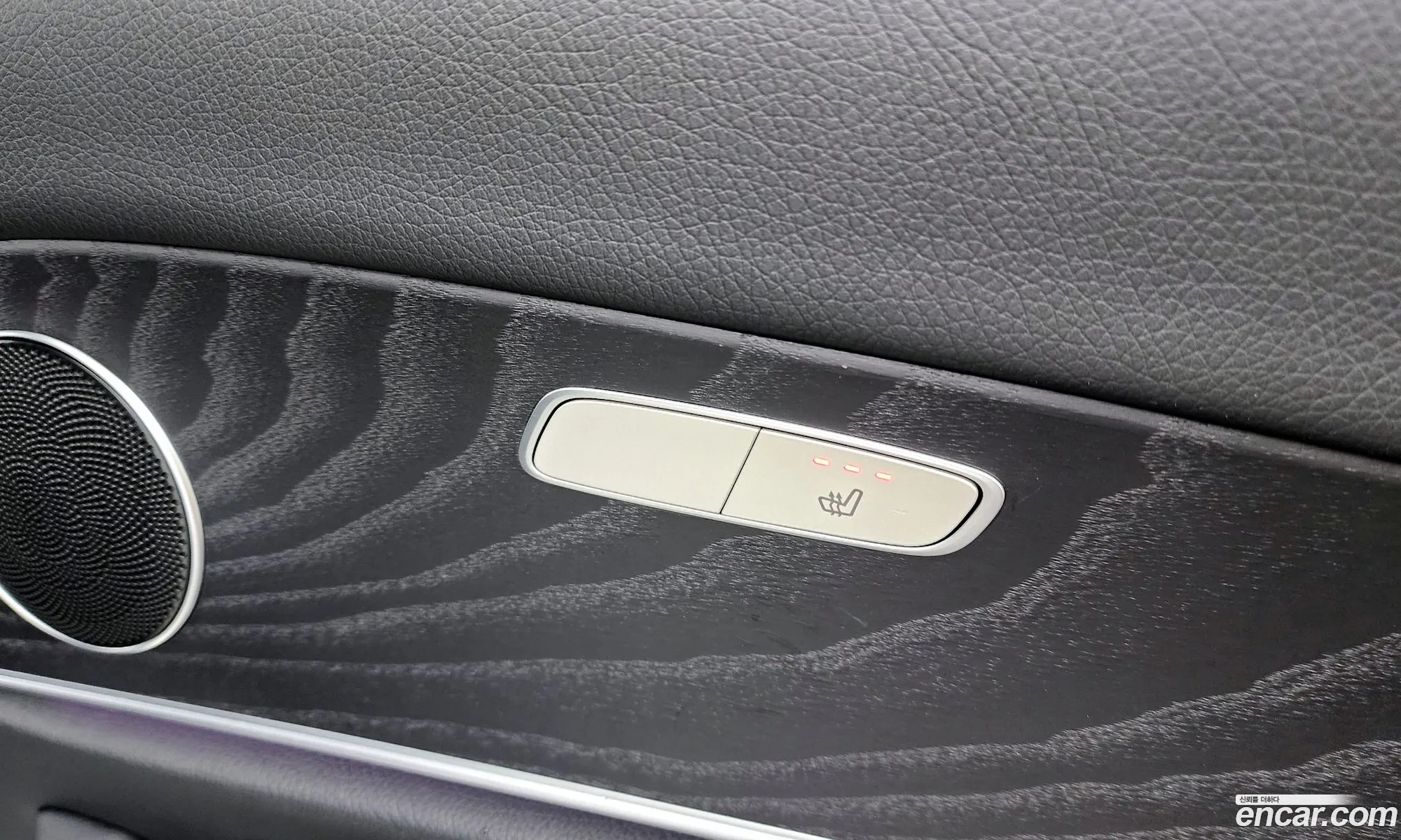 Mercedes-Benz E-Class W213 2018 WDDZF0EBXKA492703 — 26