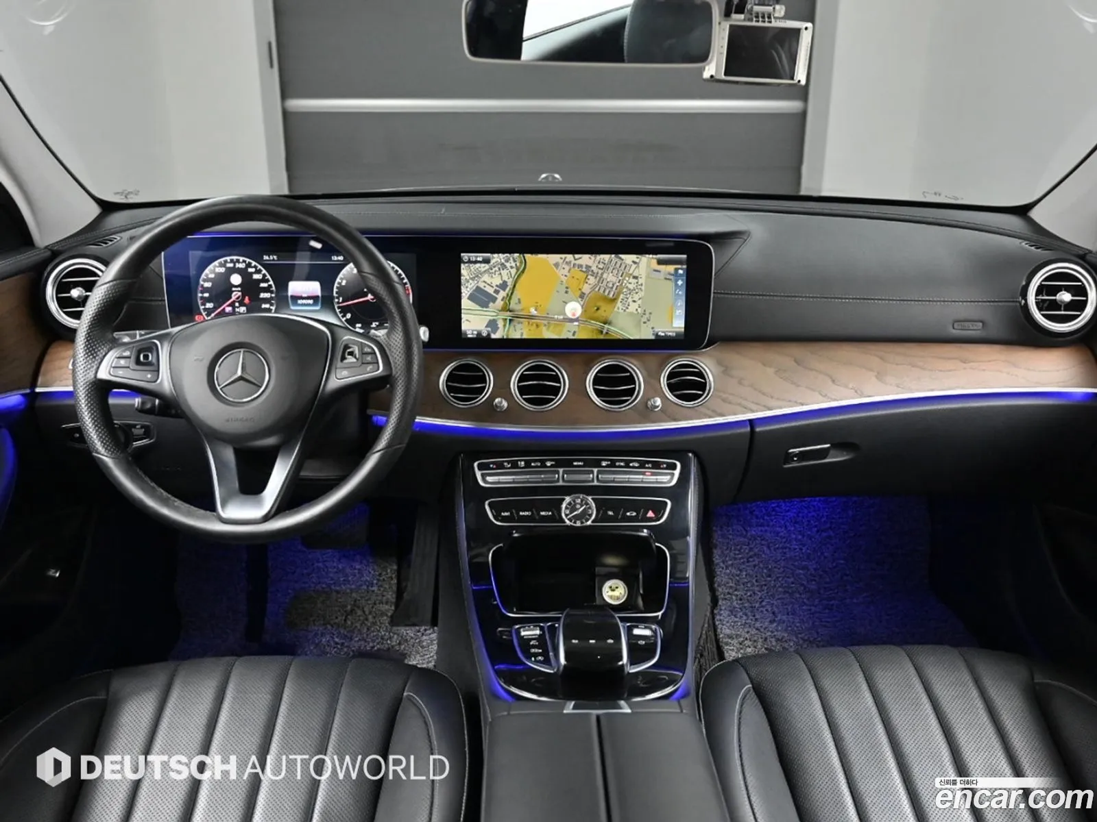 Mercedes-Benz E-Class W213 2017 — 12