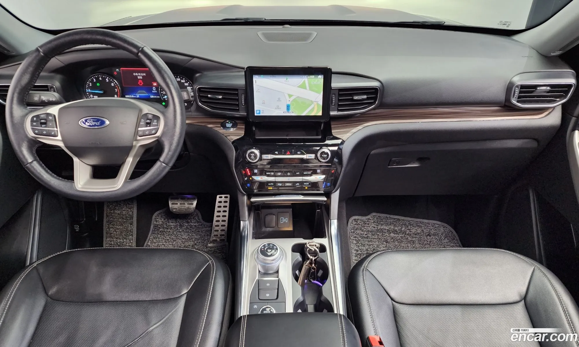 Ford Explorer 6th Gen 2021 — 6