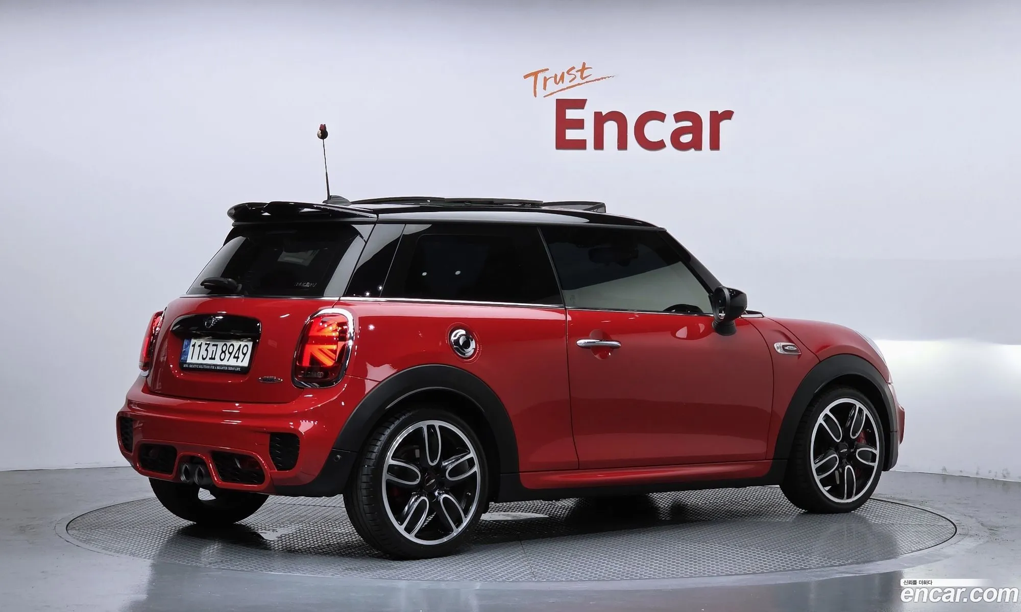 Mini Cooper S 2021 WMWXY9109M2N97621 — 18