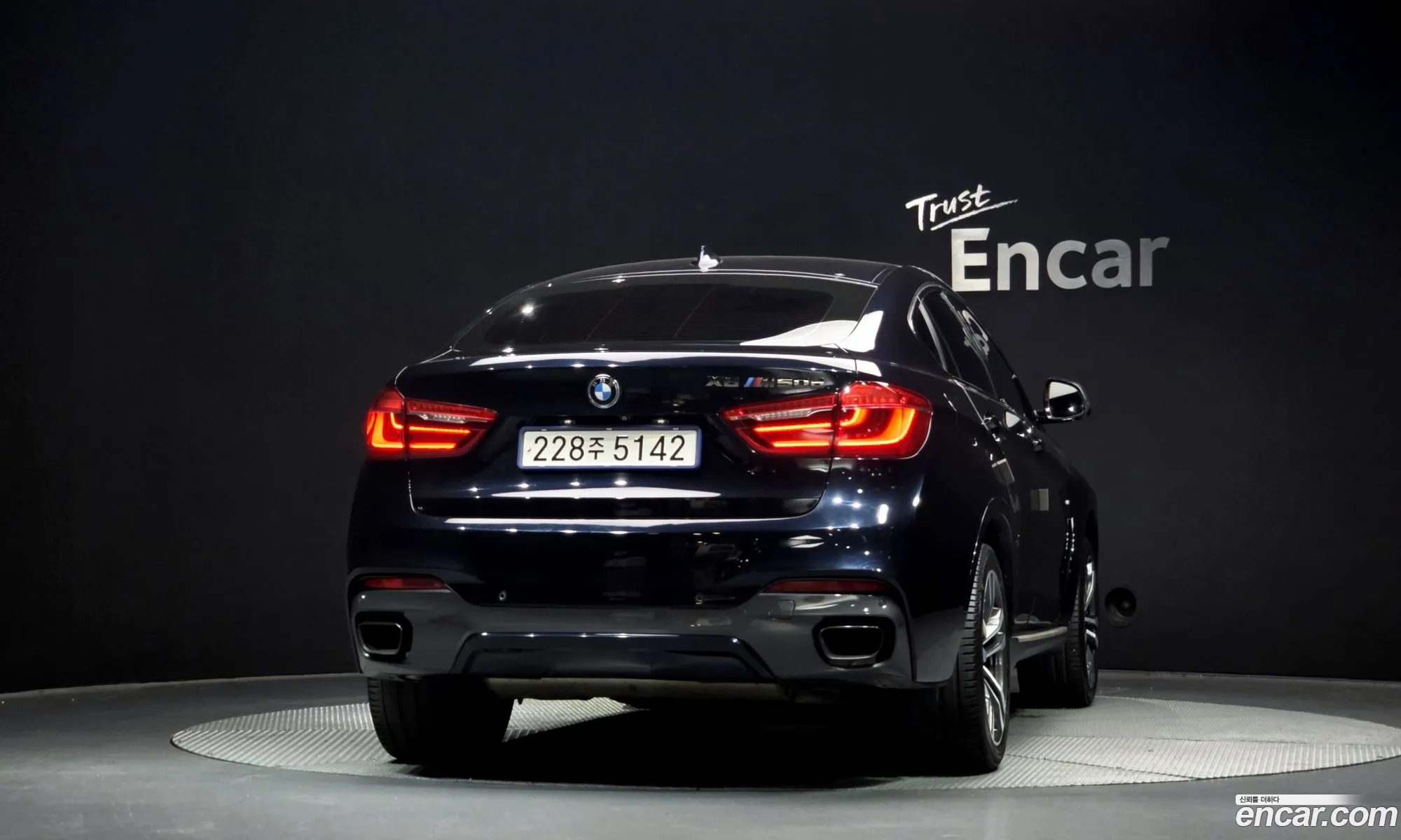 BMW X6 2015 WBAKV6103F0N48818 — 15