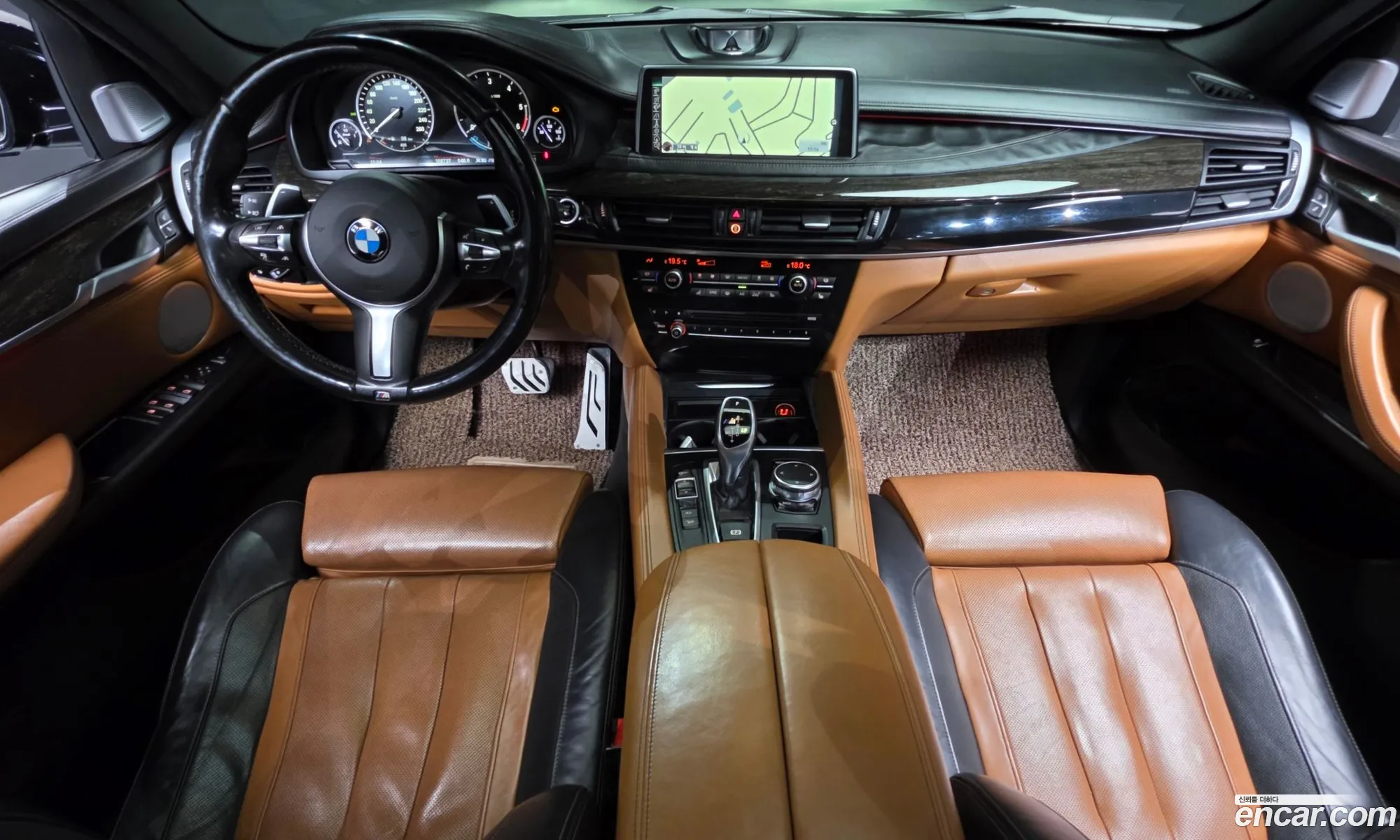 BMW X6 2015 WBAKV6103F0N48818 — 19