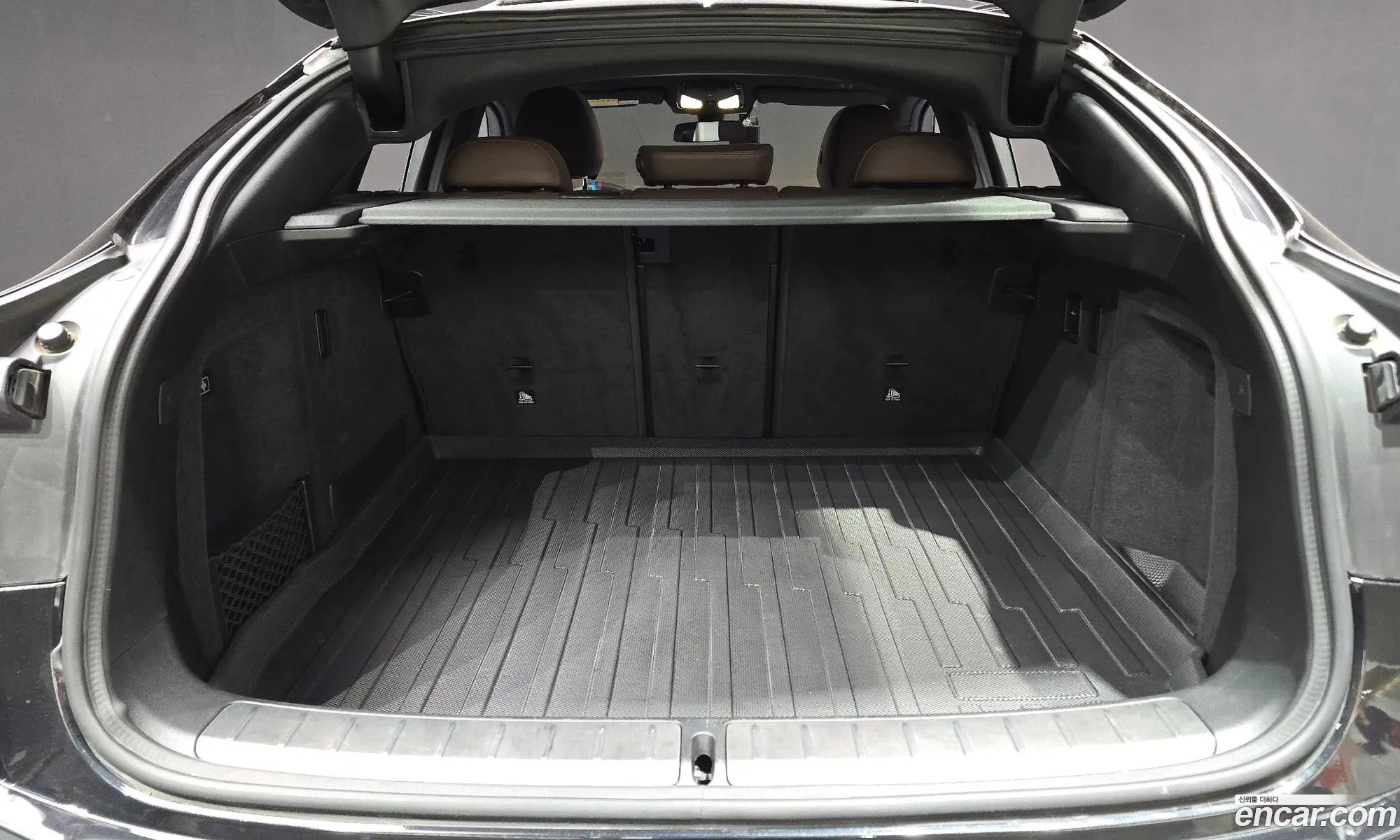 BMW X4 2019 WBAVJ7107KLH71583 — 17