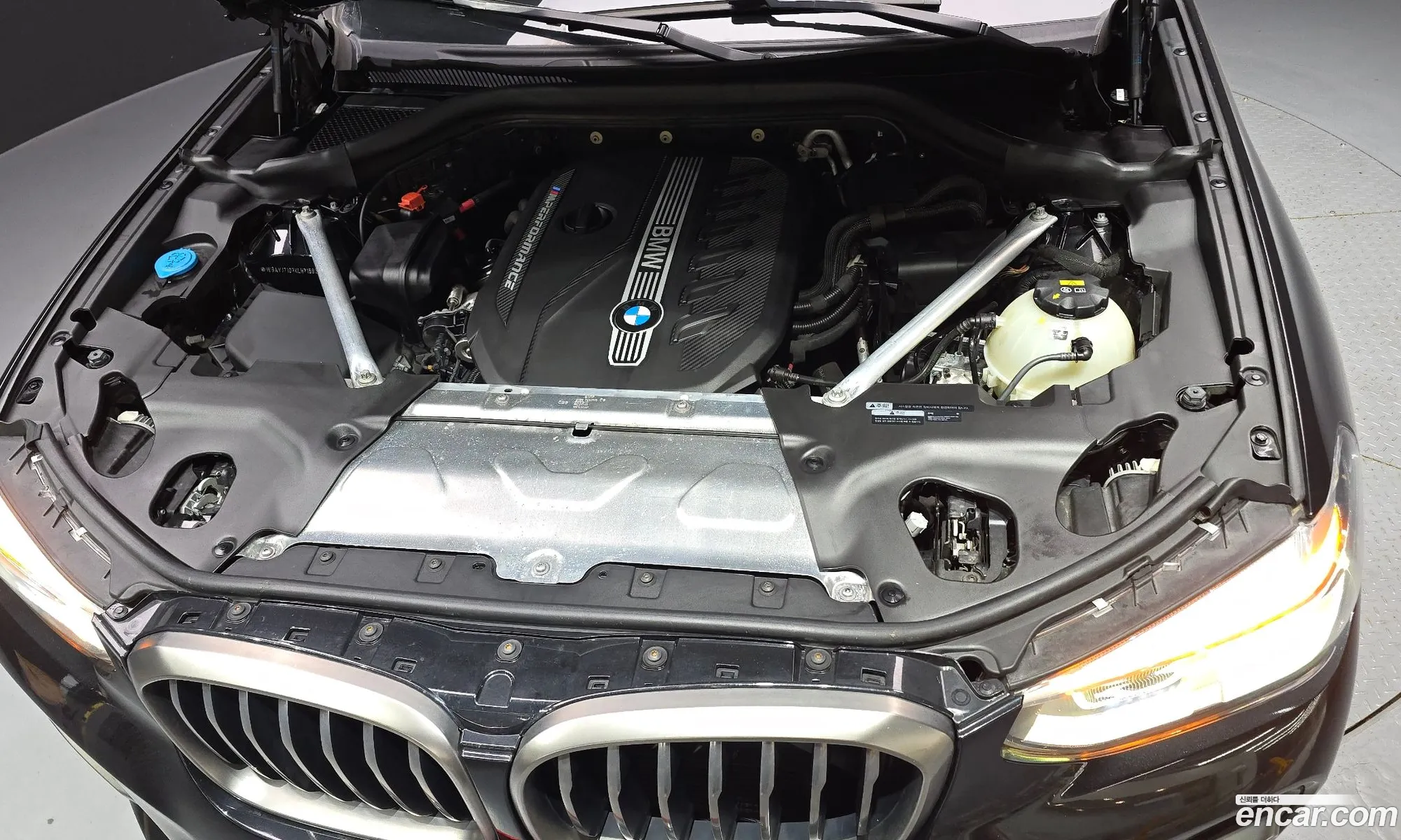 BMW X4 2019 WBAVJ7107KLH71583 — 25