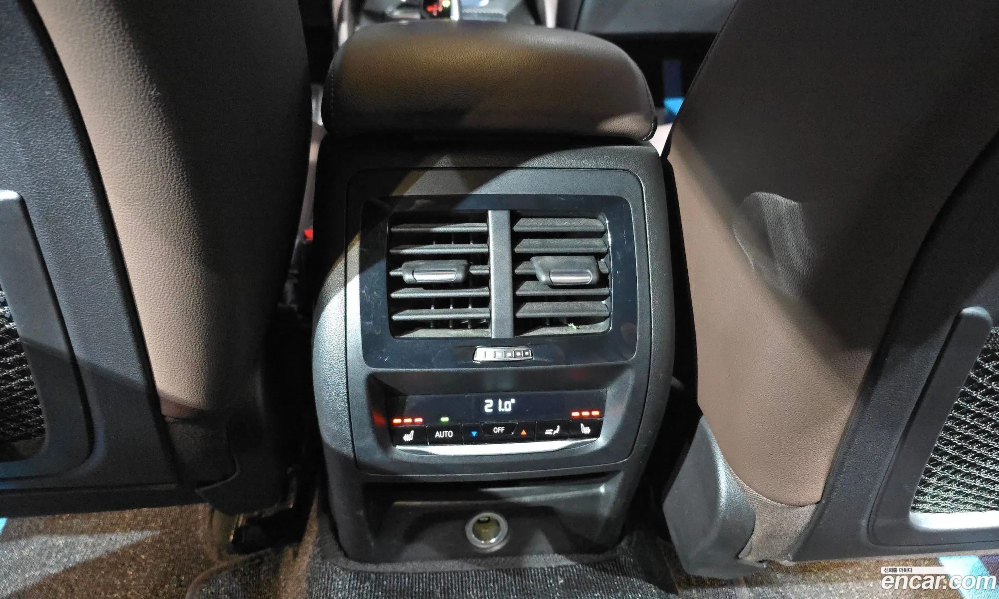 BMW X4 2019 WBAVJ7107KLH71583 — 2