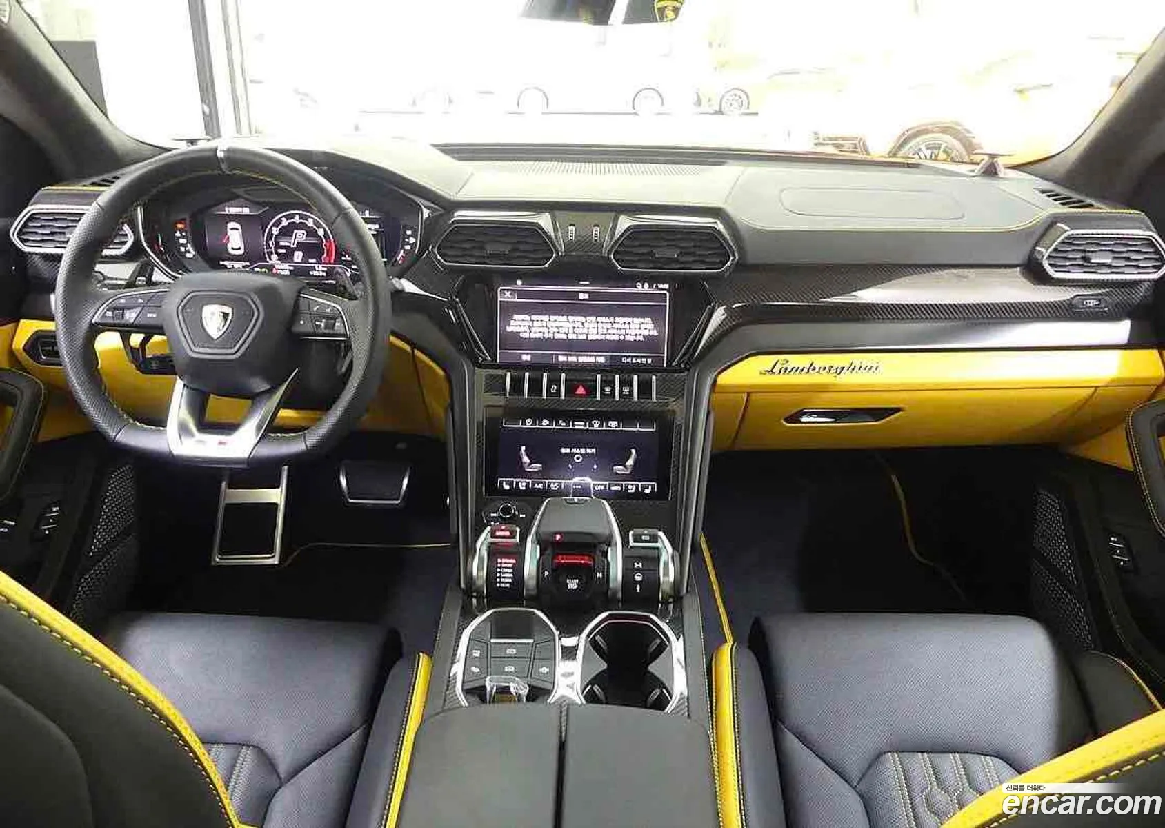 Lamborghini Urus 2024 — 15