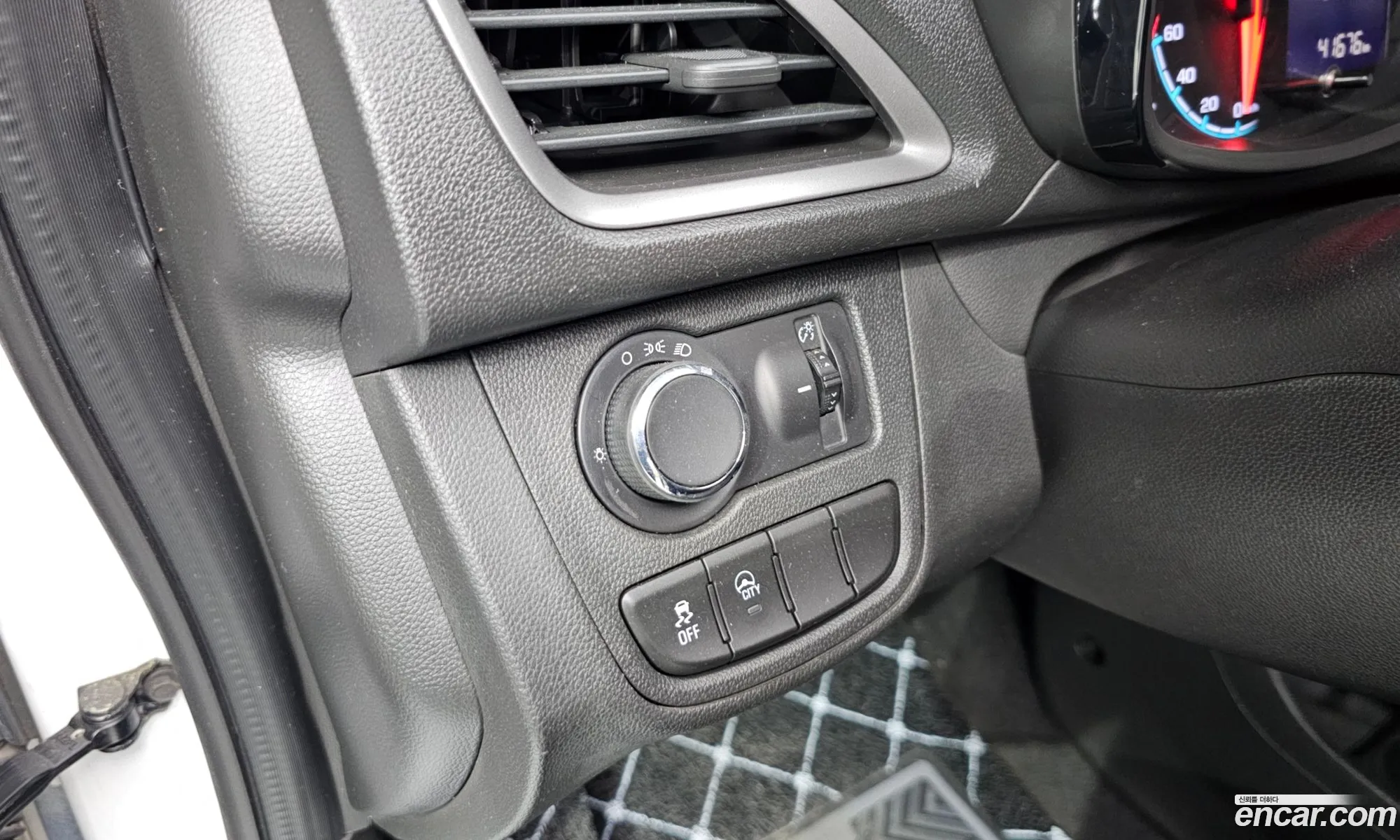 Chevrolet (GM Daewoo) Spark 2020 — 13