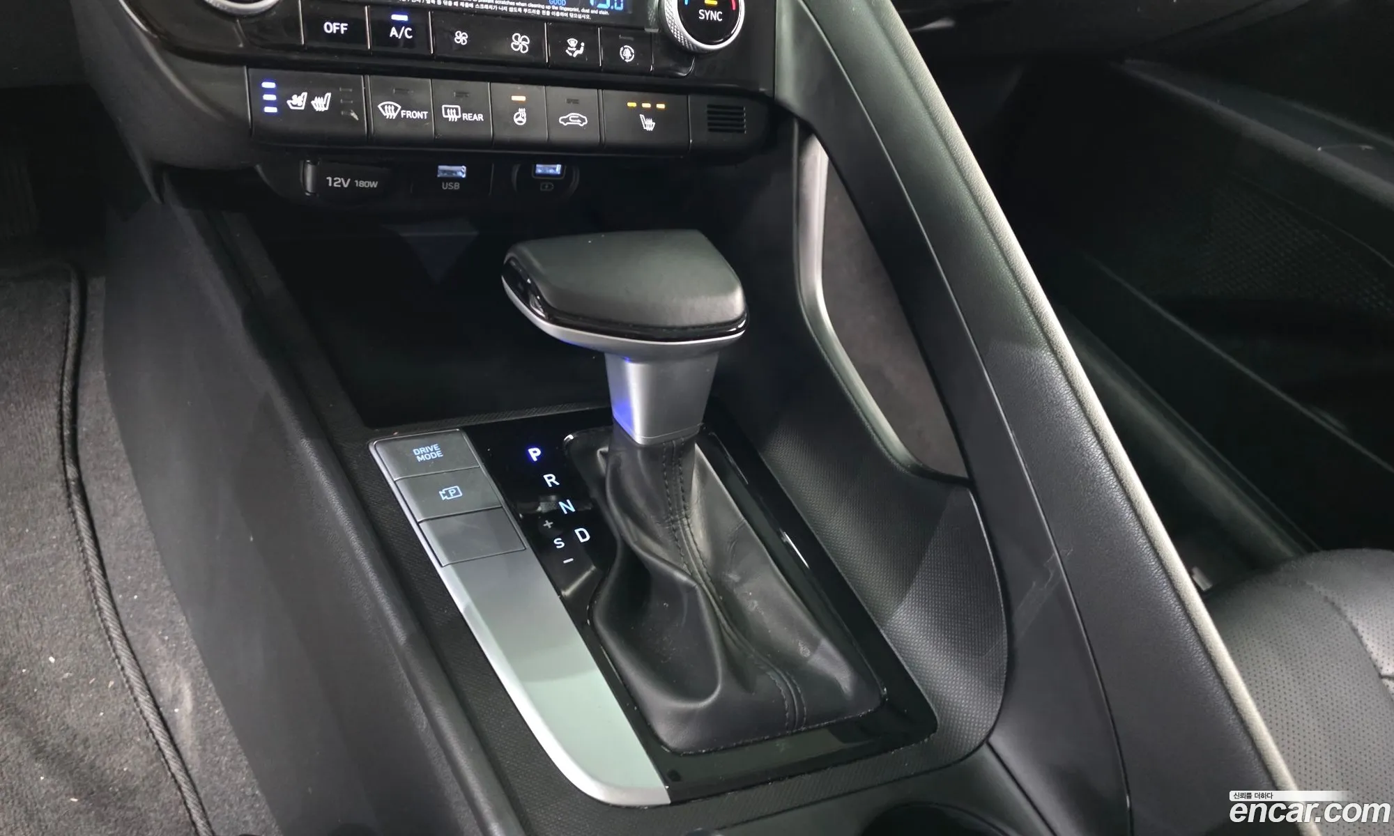 Hyundai Elantra 2020 — 12