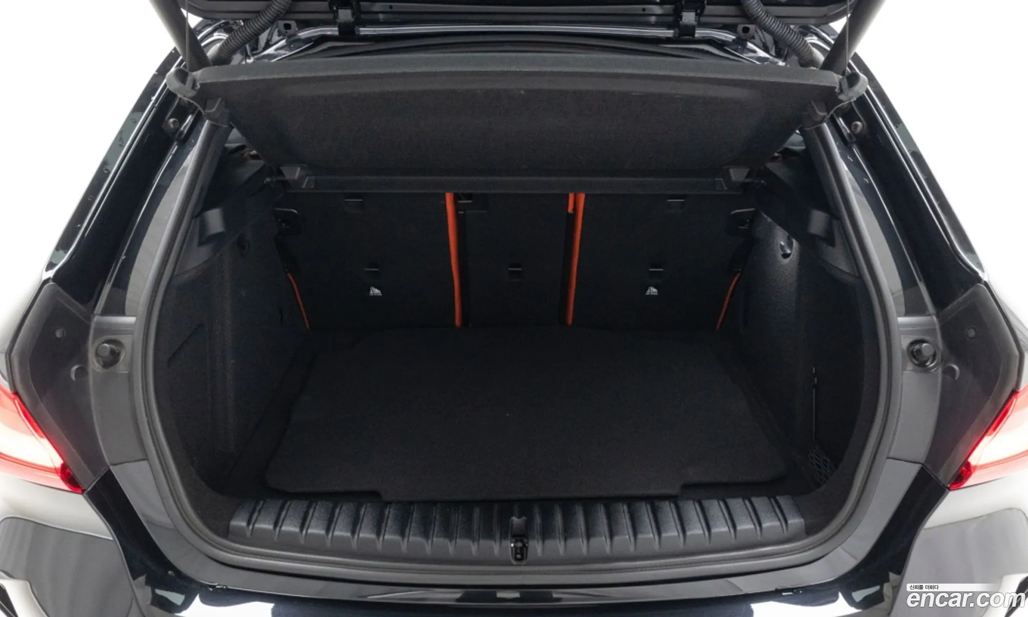 BMW 1 Series 2023 — 7