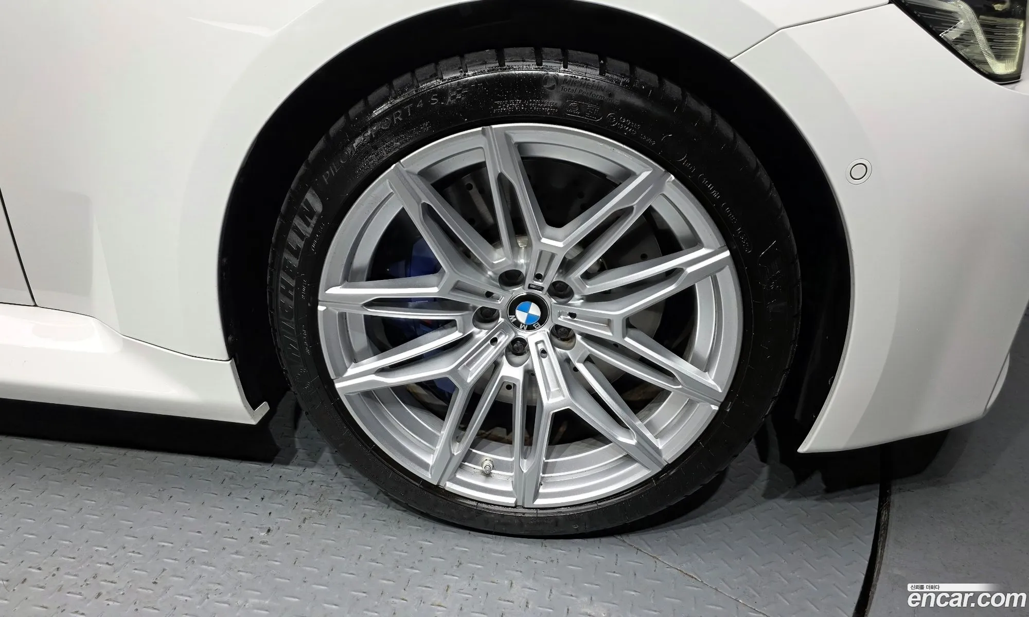 BMW M2 2025 WBS21DM01S8F51657 — 3