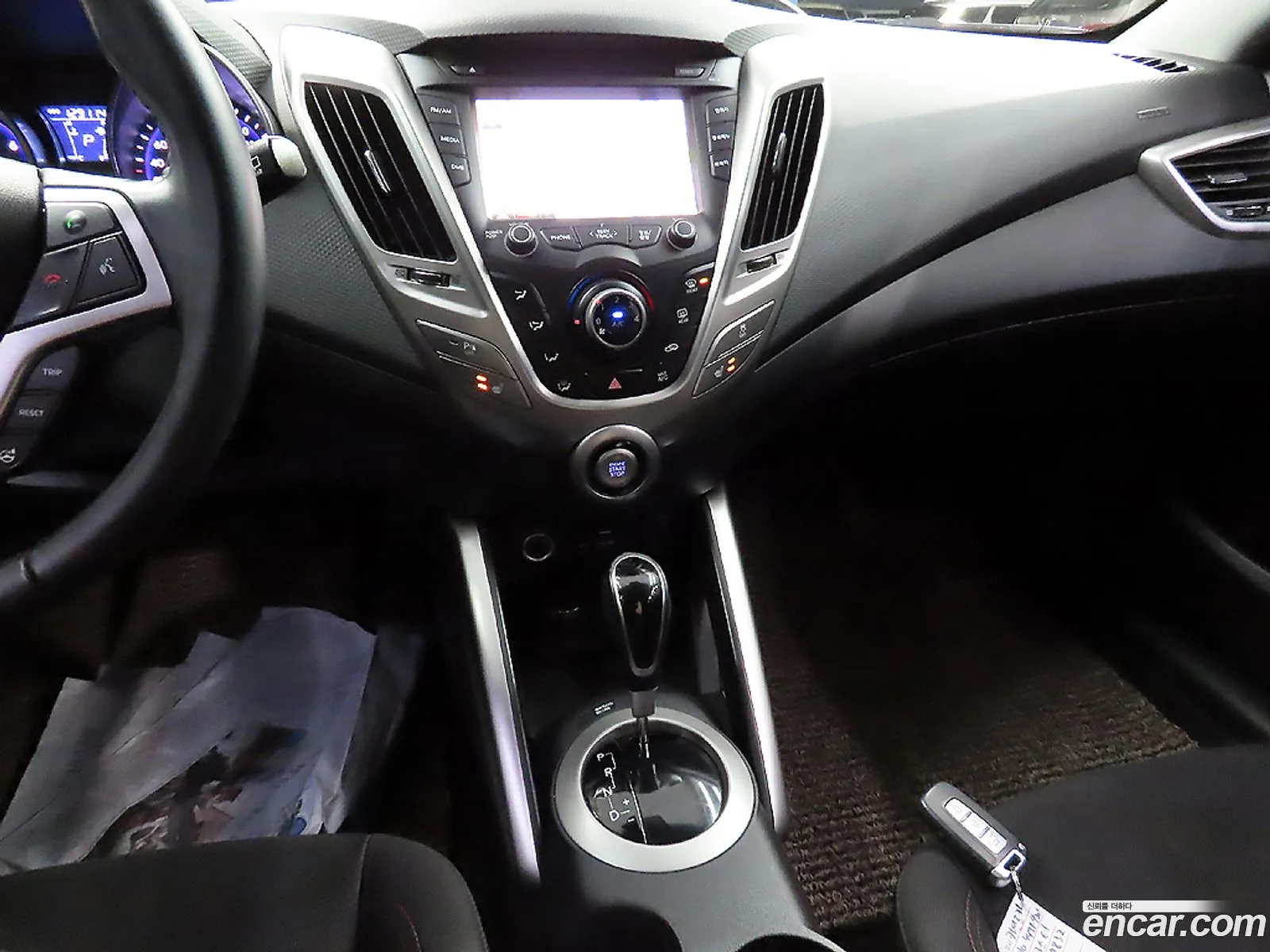 Hyundai Veloster 2015 — 15