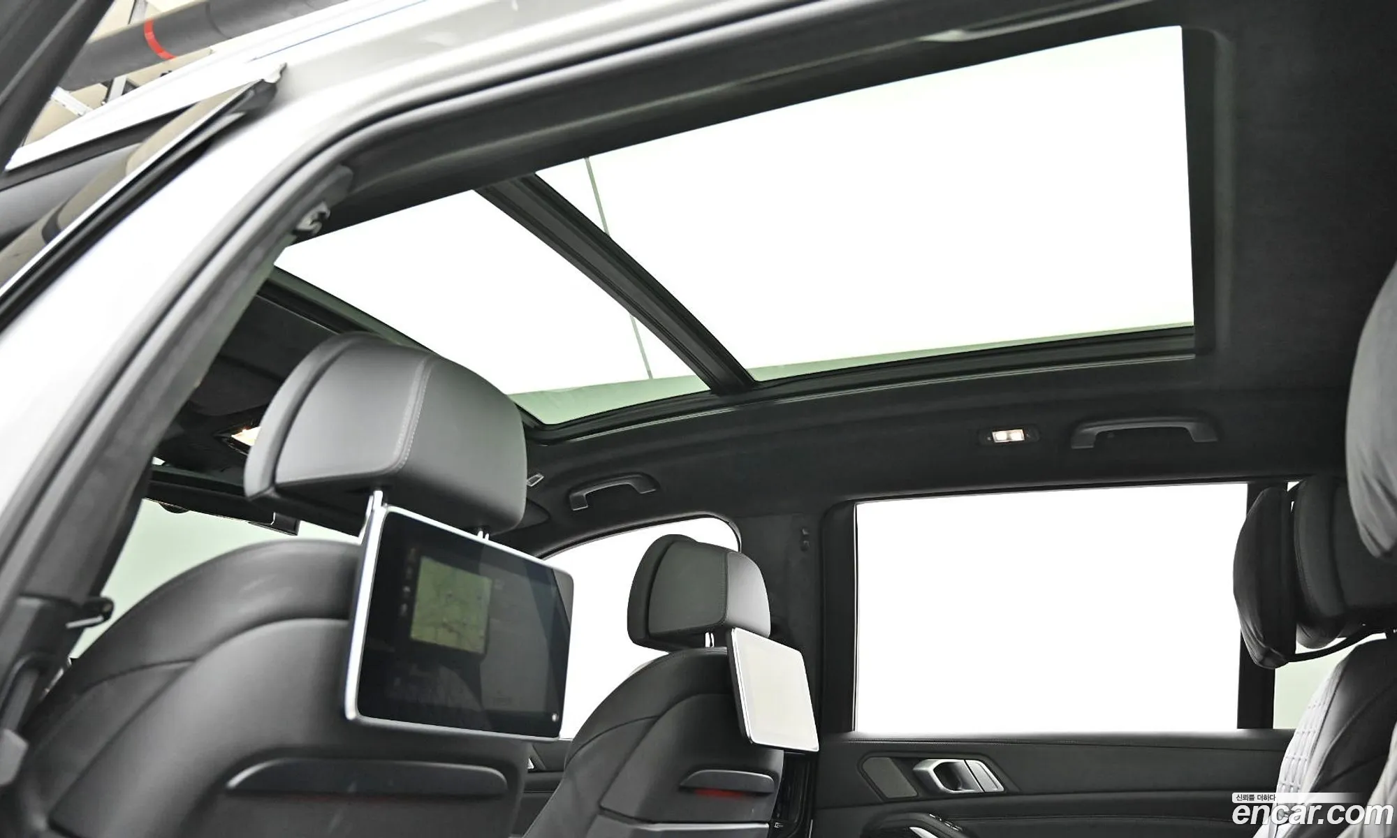 BMW X7 2021 — 10