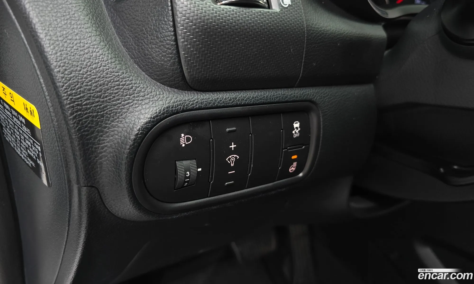 Kia K3 2016 — 11