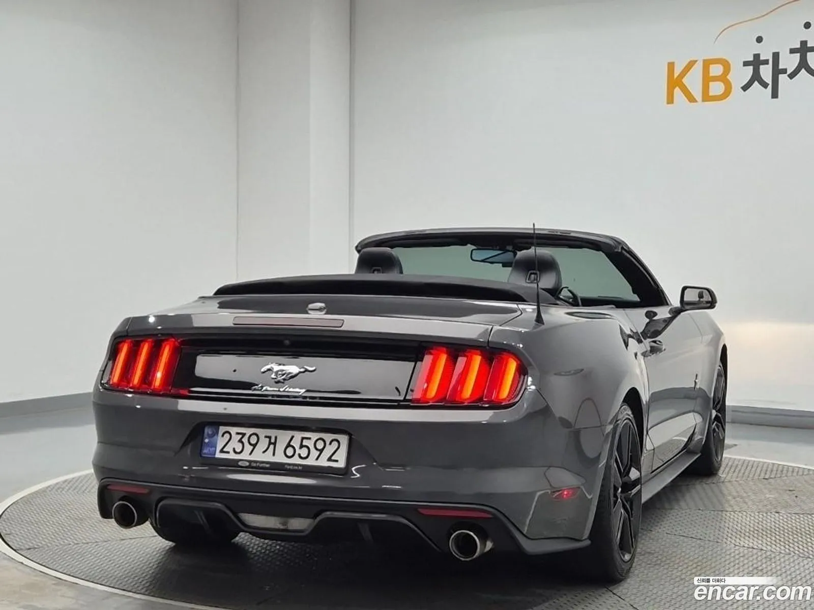 Ford Mustang 2017 — 8