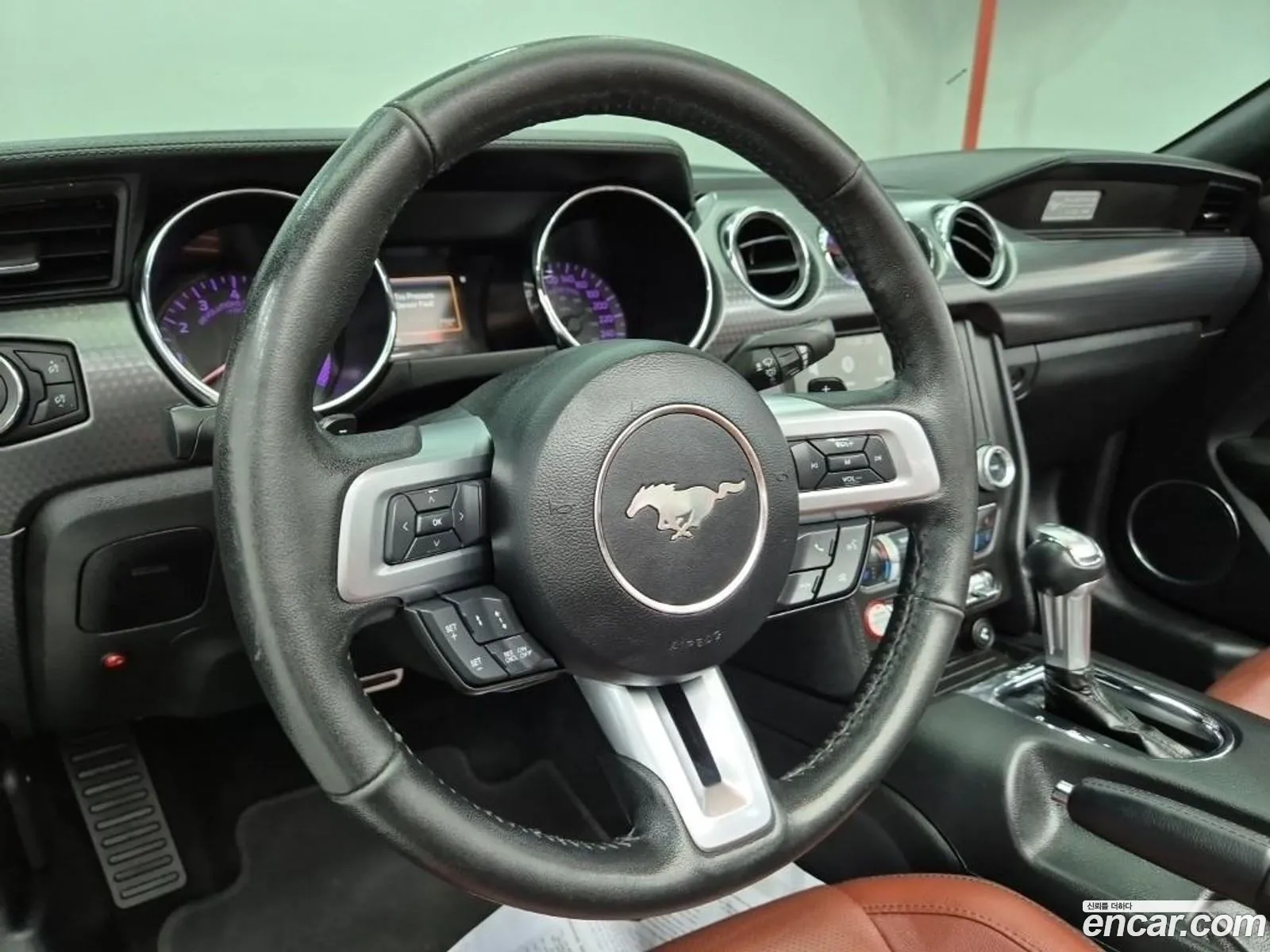 Ford Mustang 2017 — 12