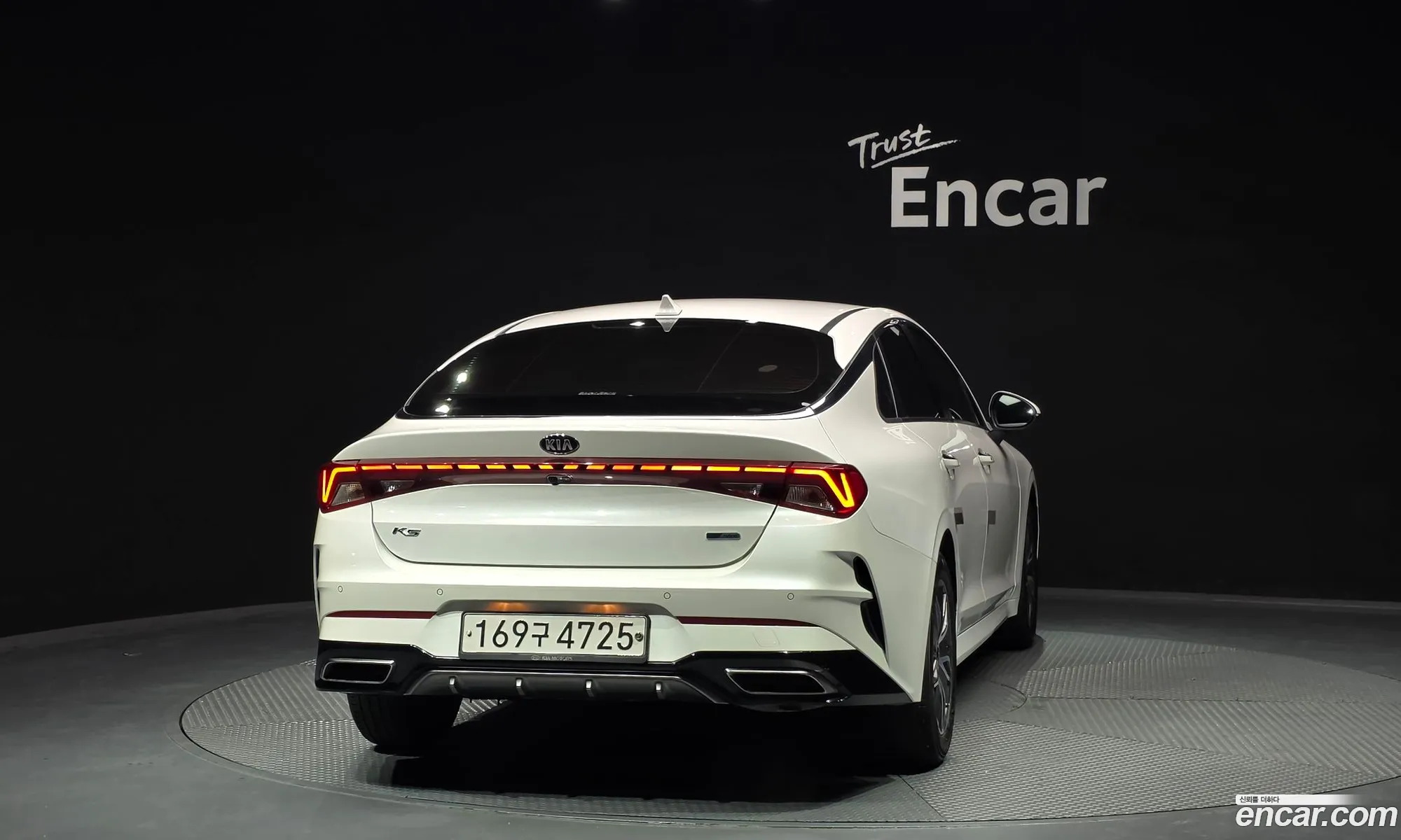 Kia K5 Hybrid 2020 — 2