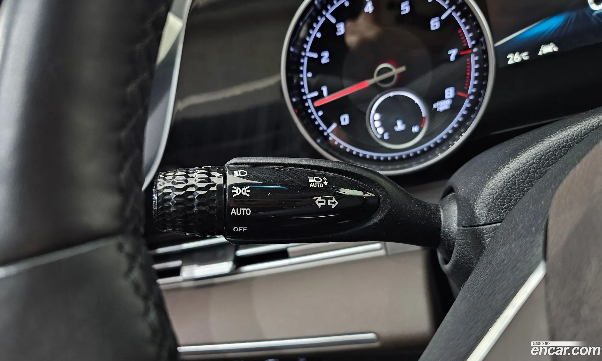 Hyundai Grandeur IG 2020 — 23
