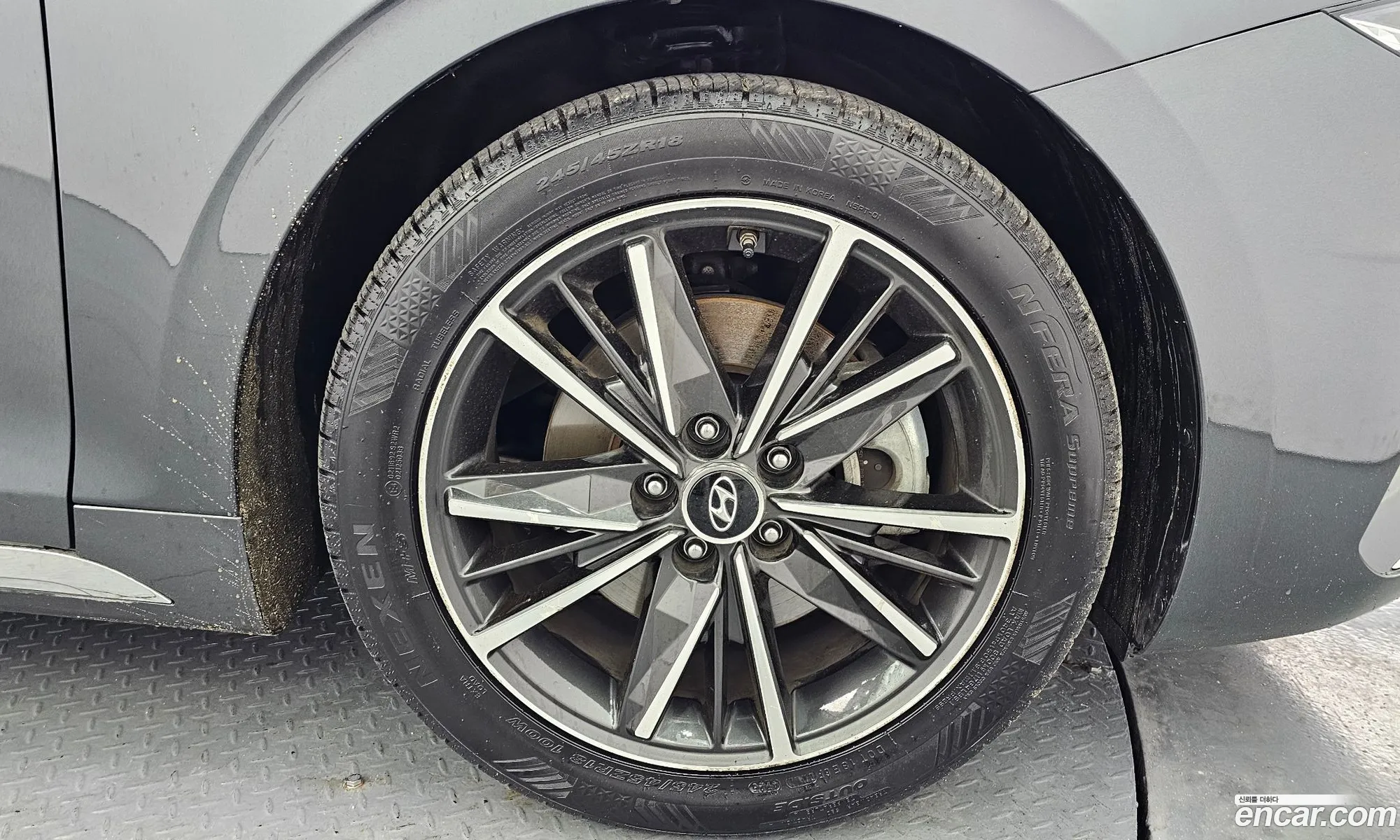 Hyundai Grandeur IG 2020 — 32