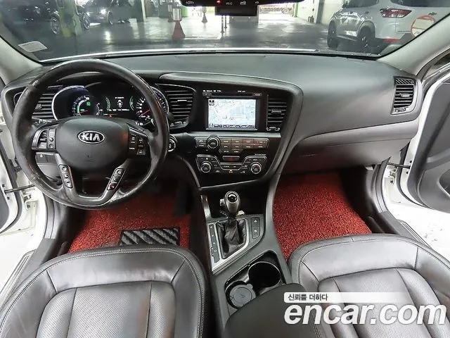 Kia K5 Hybrid 2013 — 4