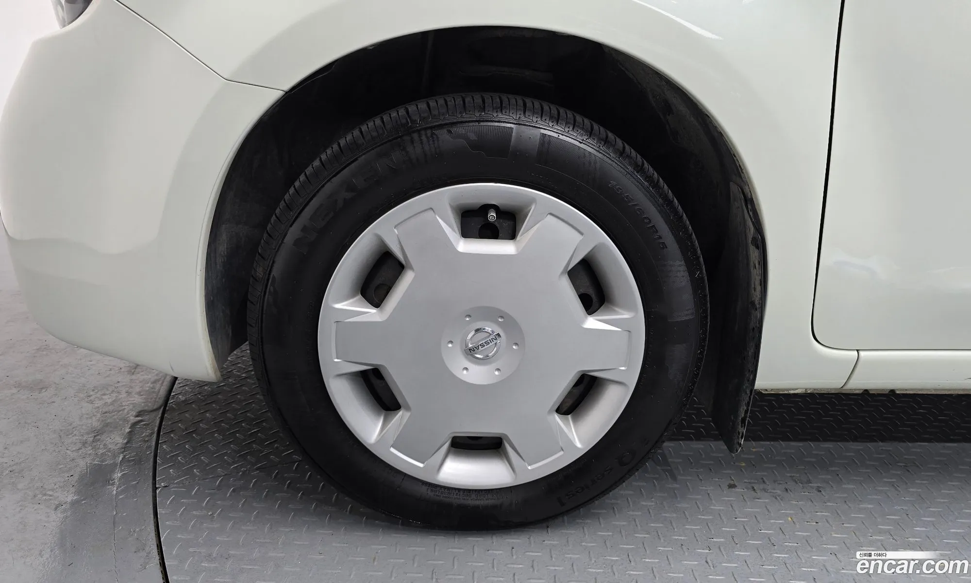 Nissan Cube 2011 JN1AZ23E1BT001949 — 14