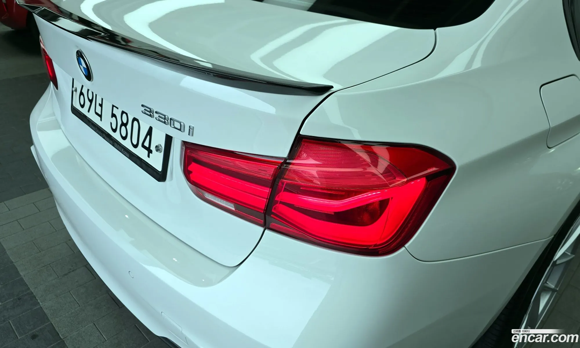 BMW 3 Series 2017 — 10