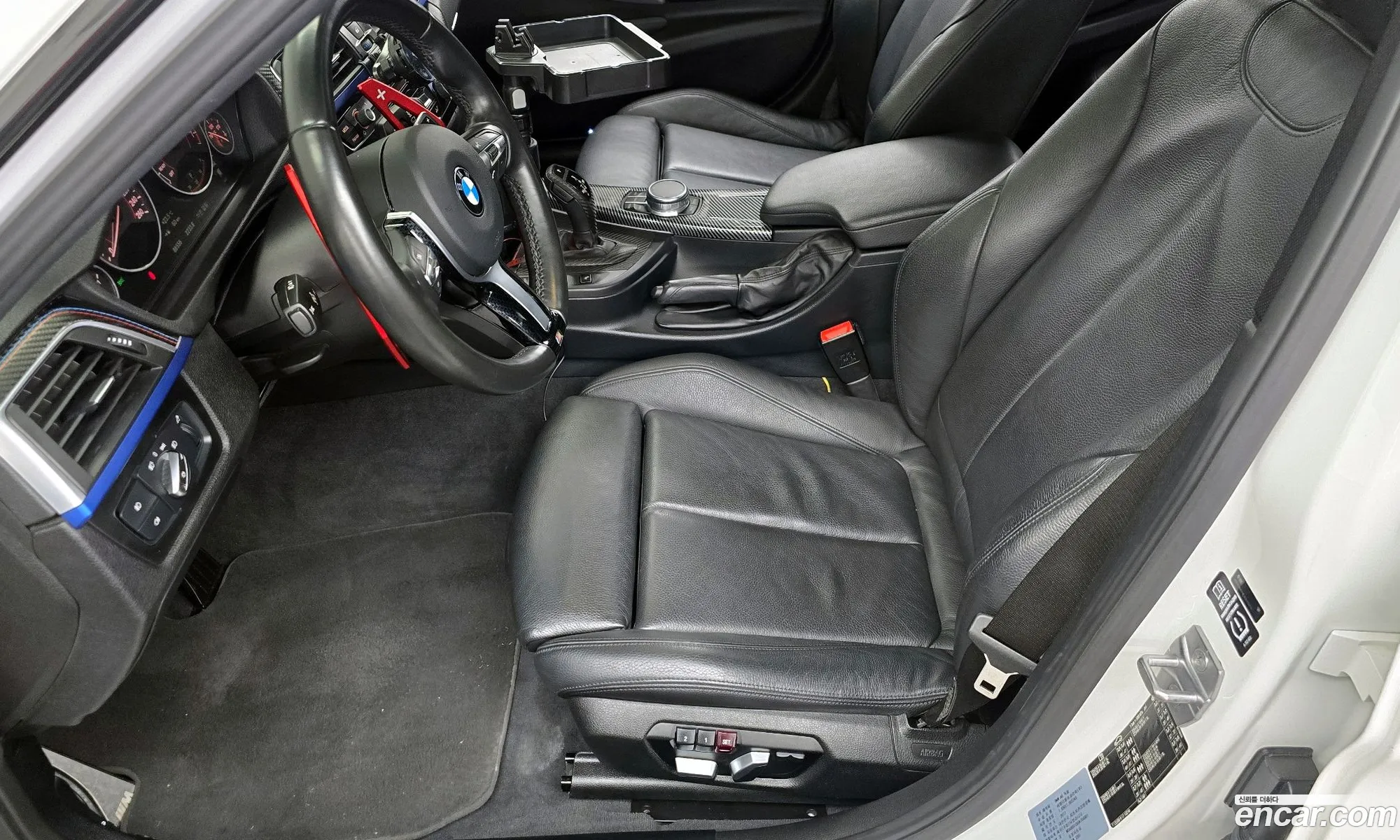 BMW 3 Series 2017 — 21