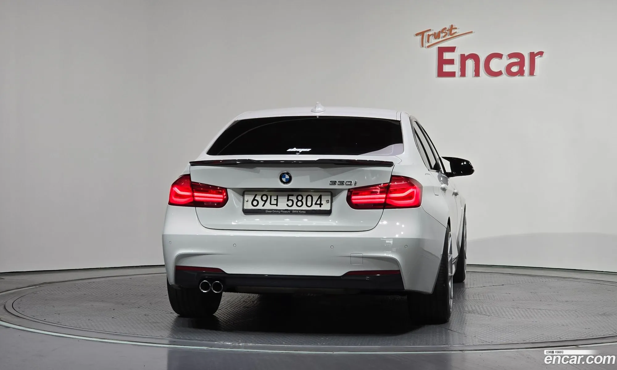 BMW 3 Series 2017 — 7