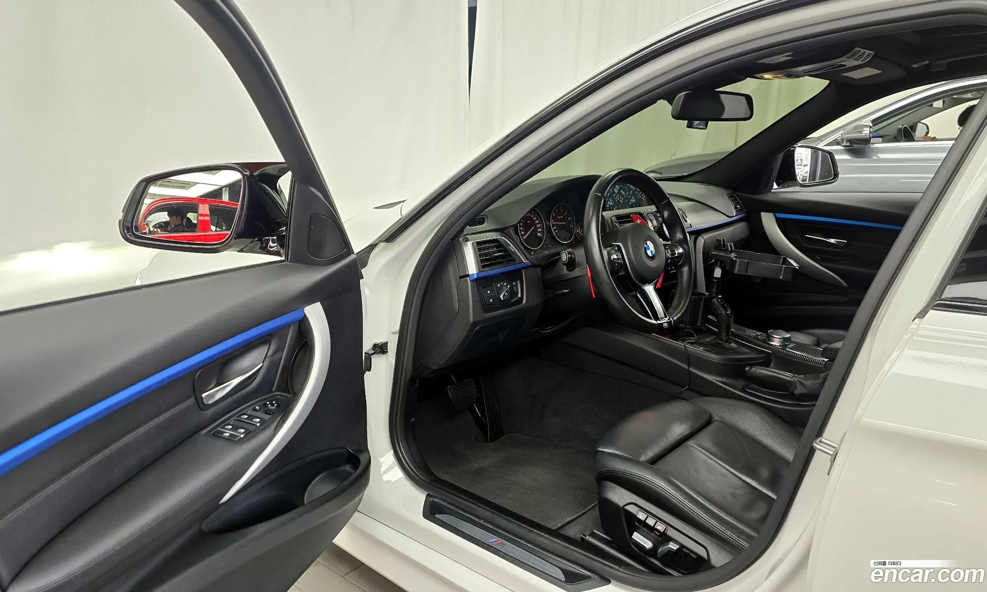 BMW 3 Series 2017 — 28