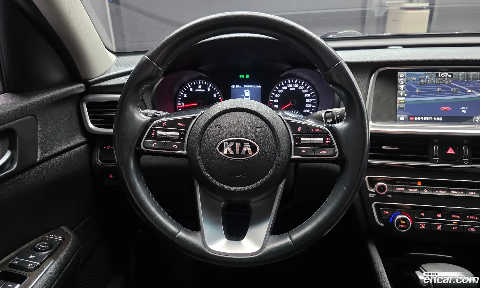Kia K5 2018 KNAGT411BKA323017 — 22