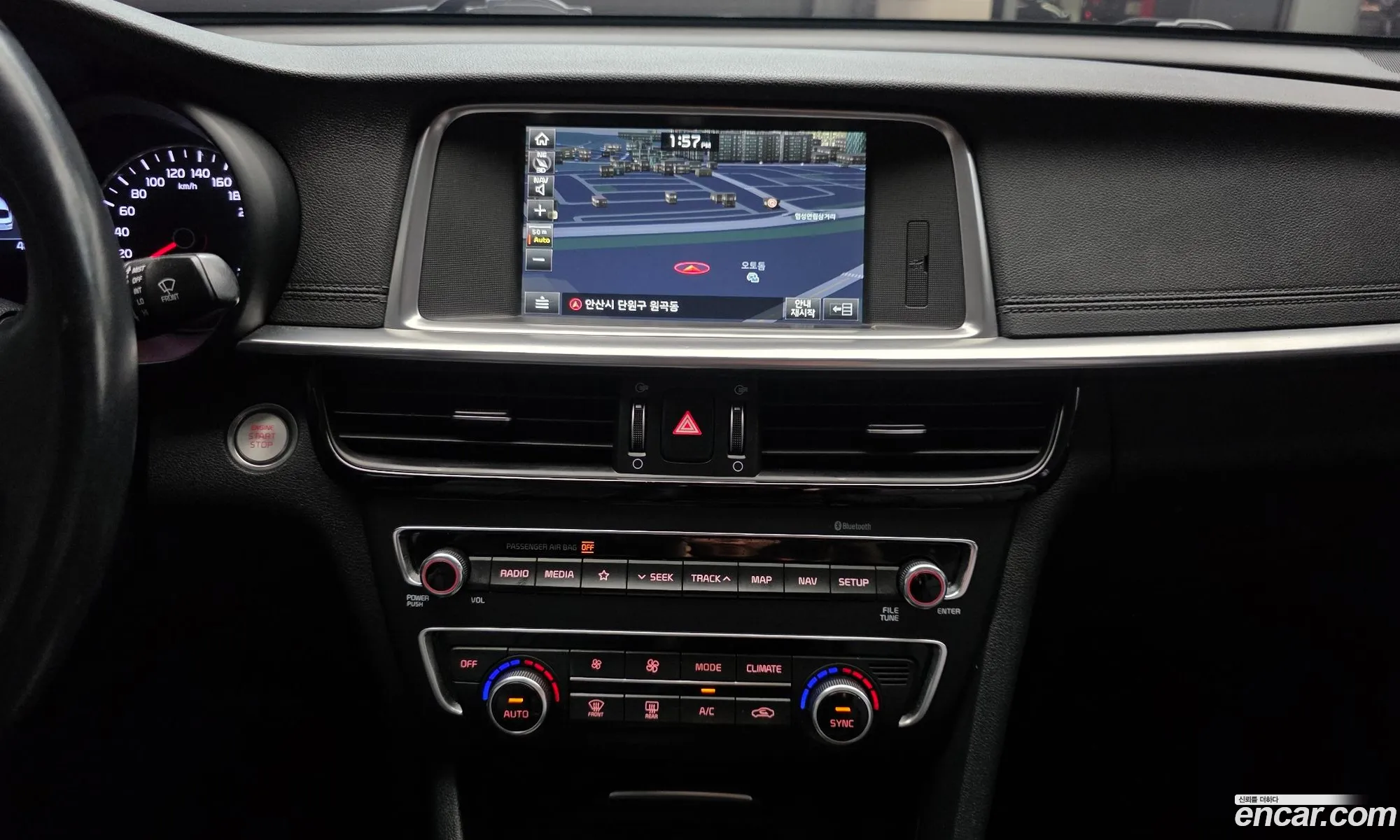 Kia K5 2018 KNAGT411BKA323017 — 20