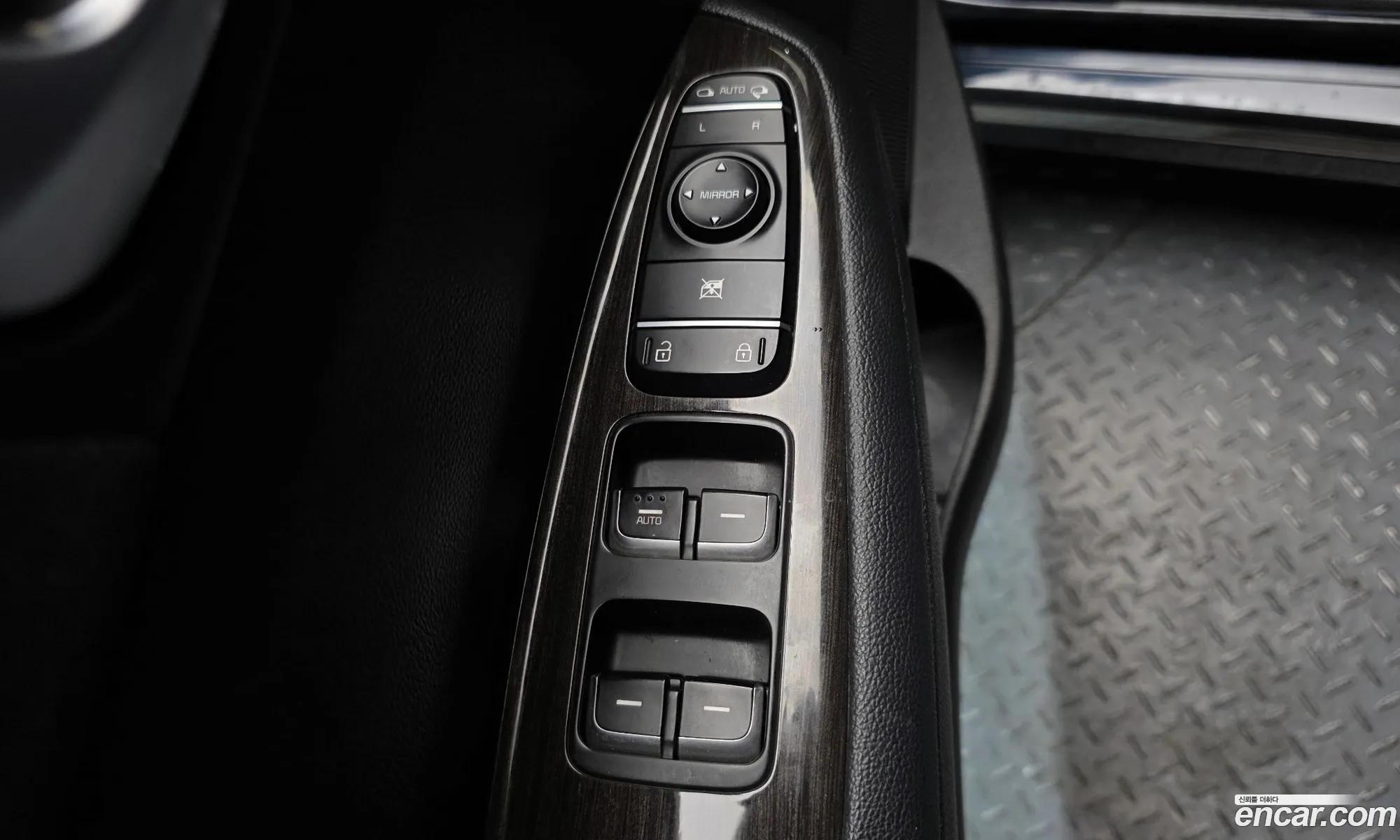 Kia K5 2018 KNAGT411BKA323017 — 6