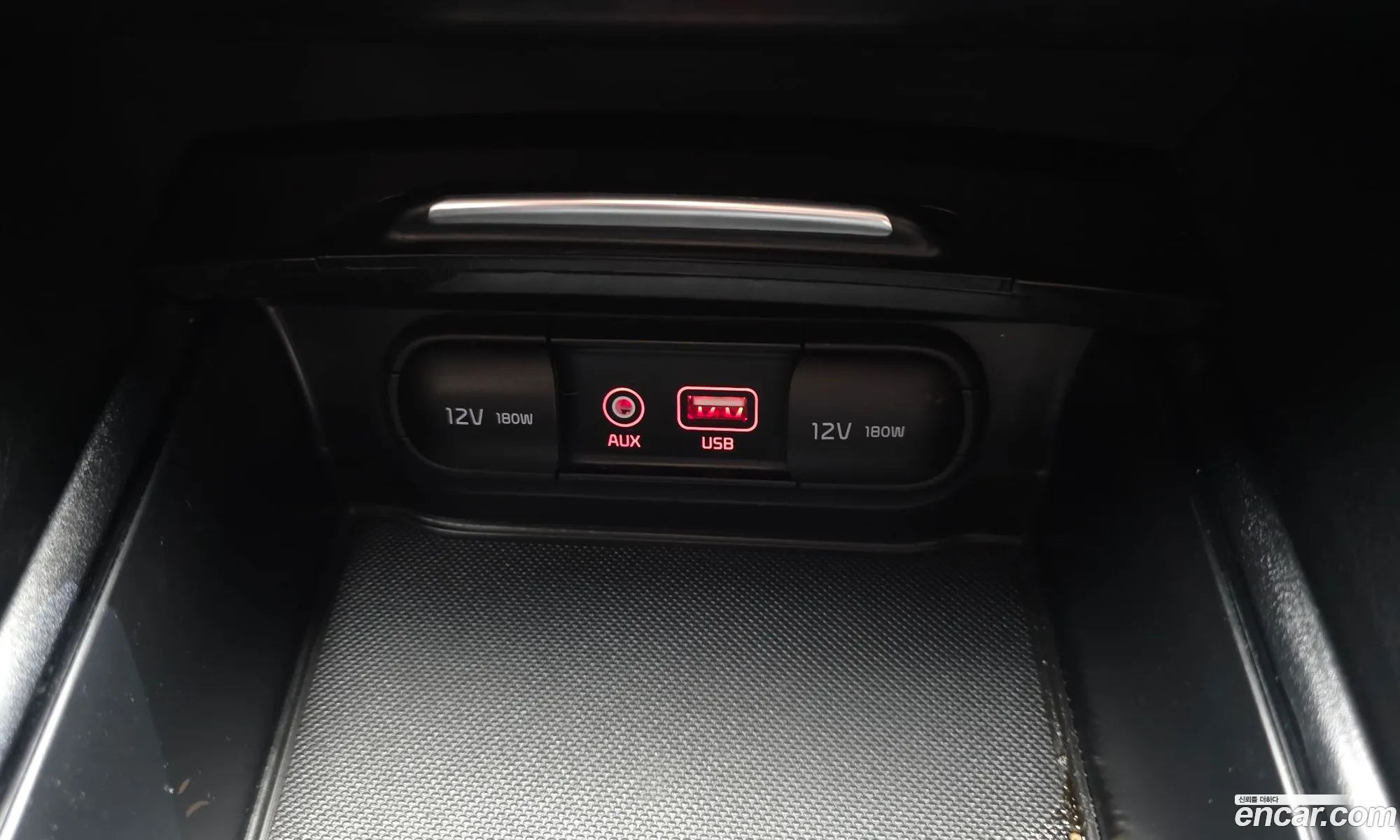 Kia K5 2018 KNAGT411BKA323017 — 16