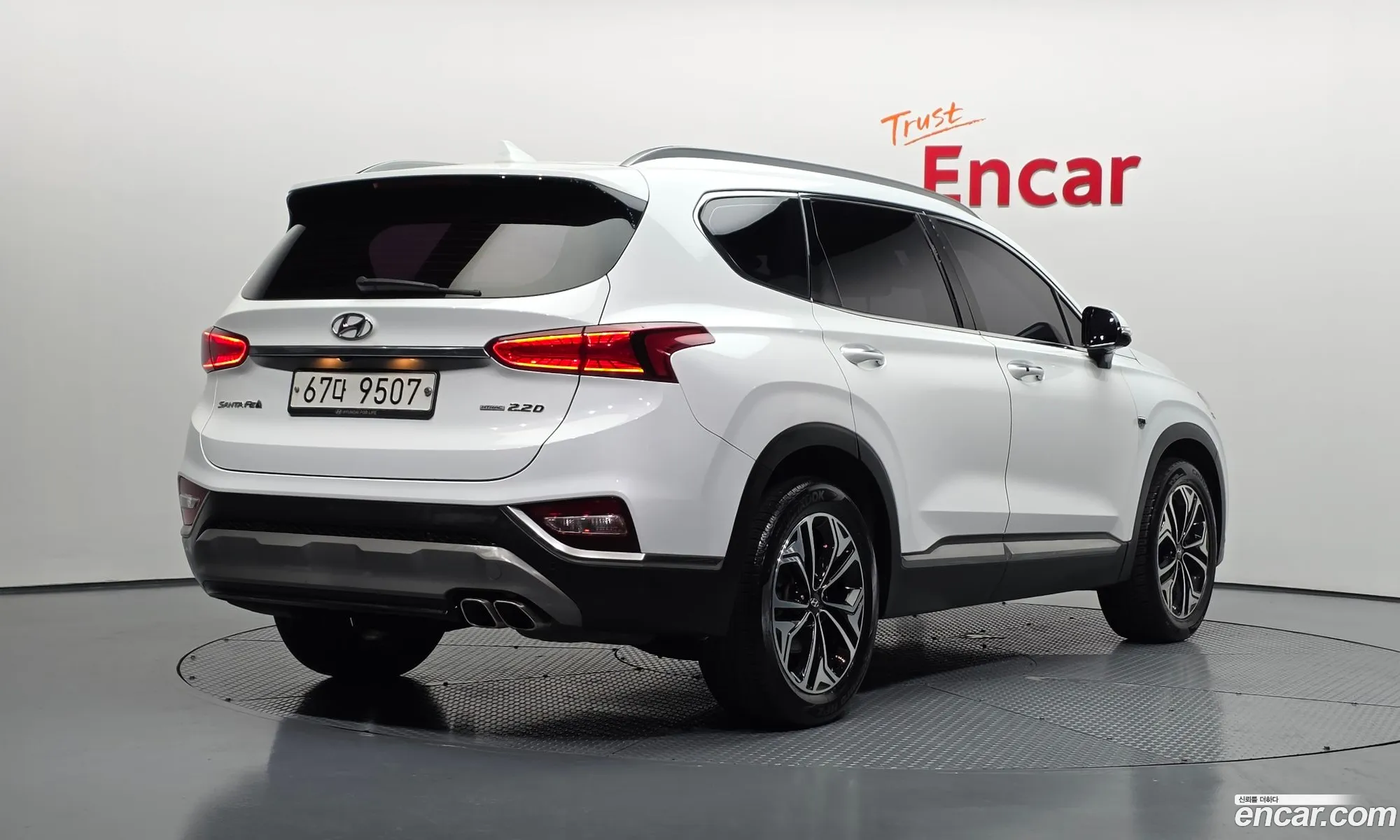 Hyundai Santa Fe TM 2018 — 12