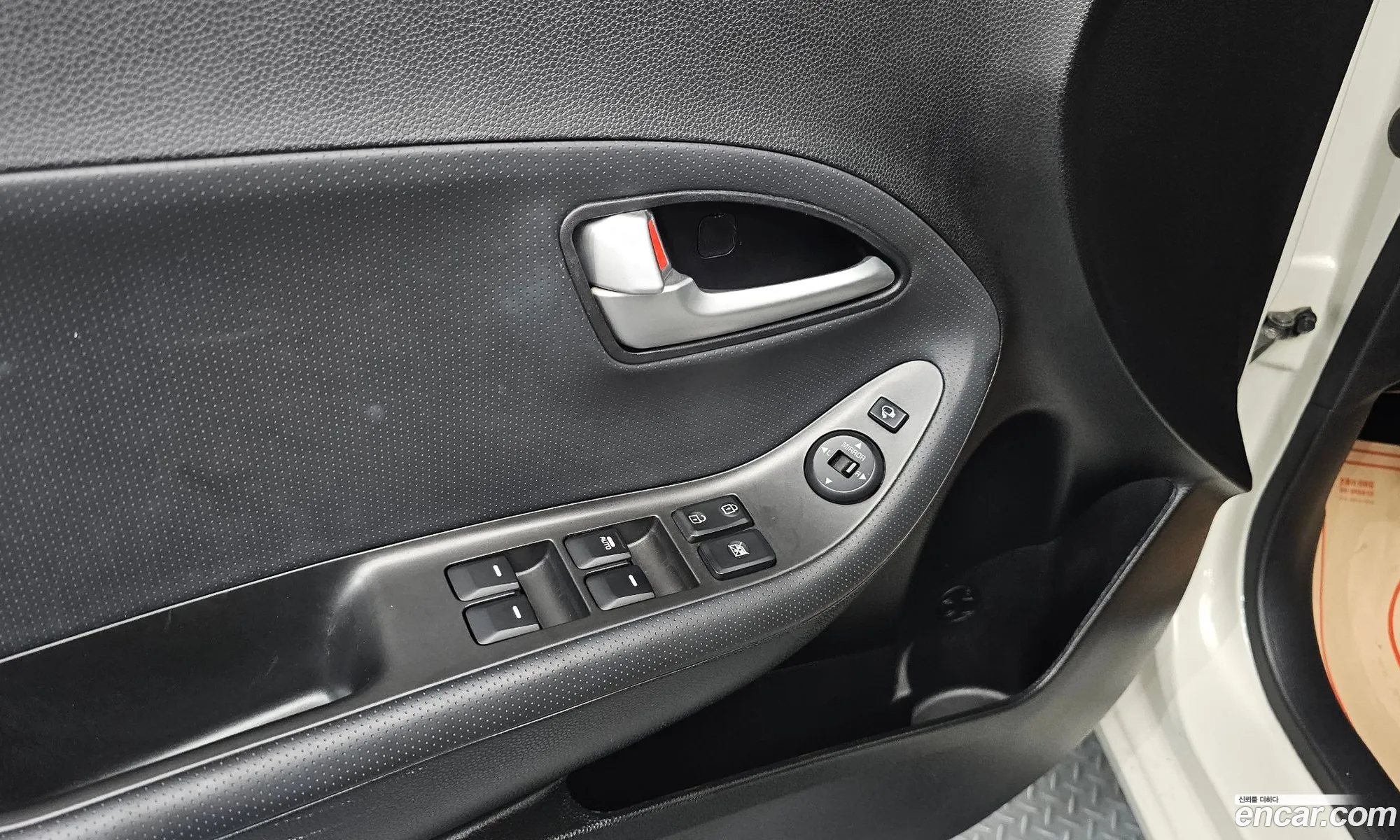 Kia Morning 2016 KNABX511BGT333150 — 28