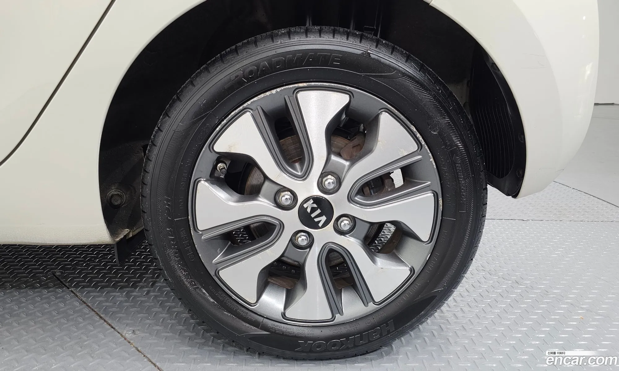 Kia Morning 2016 KNABX511BGT333150 — 18
