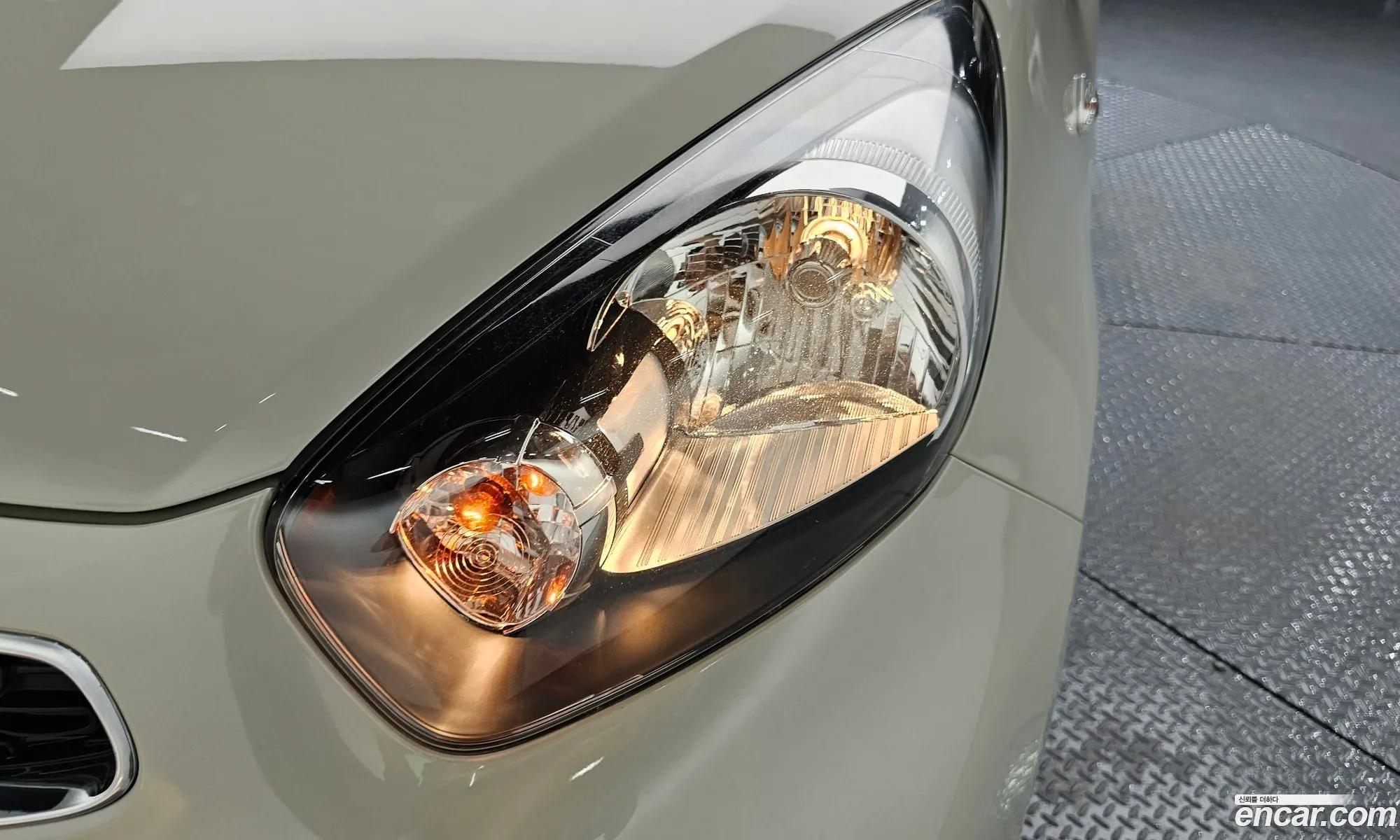 Kia Morning 2016 KNABX511BGT333150 — 14
