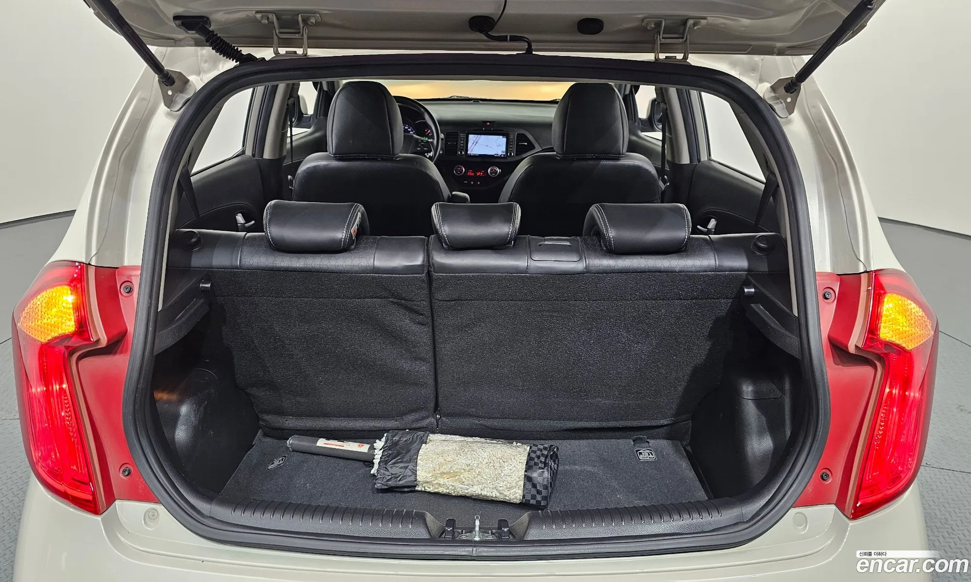 Kia Morning 2016 KNABX511BGT333150 — 29