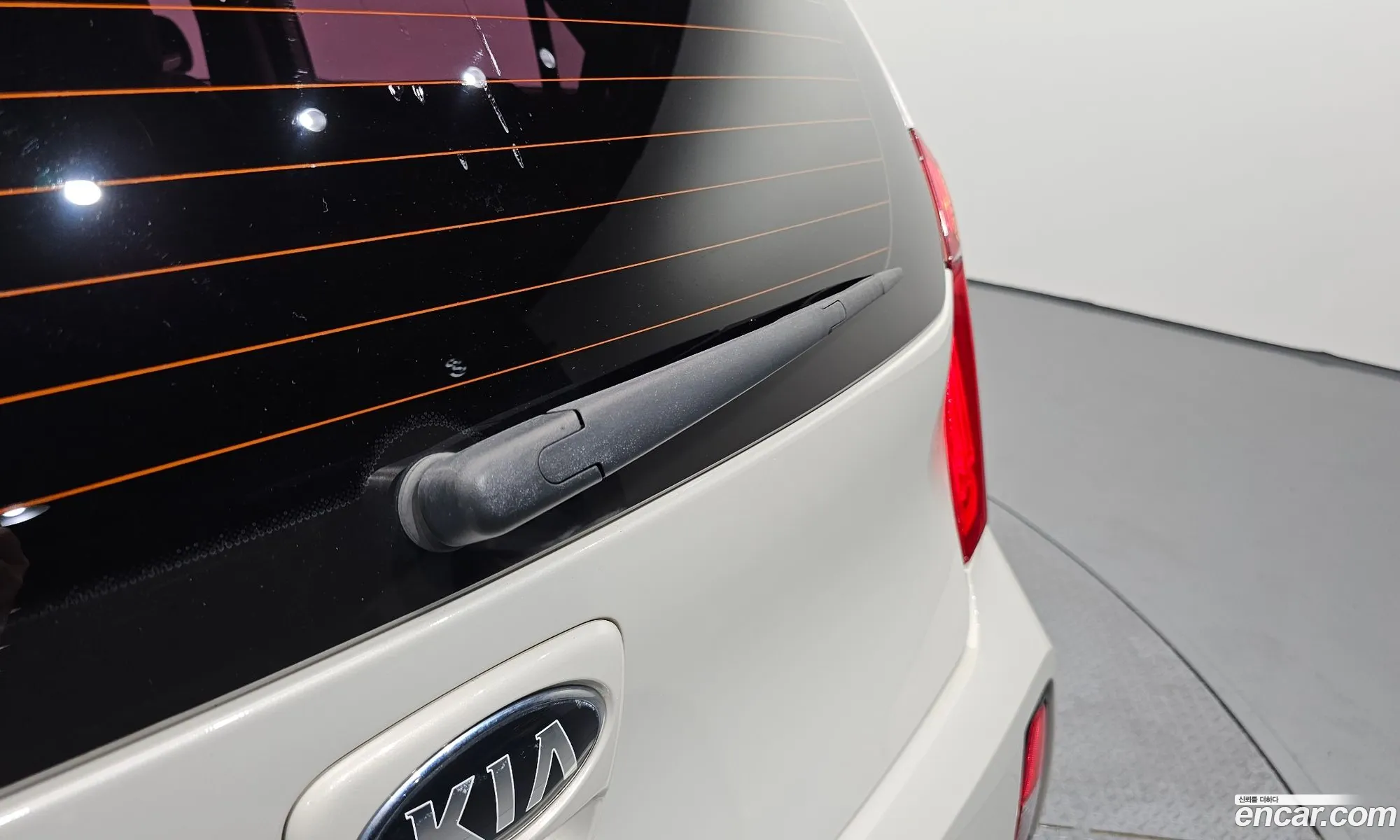 Kia Morning 2016 KNABX511BGT333150 — 30