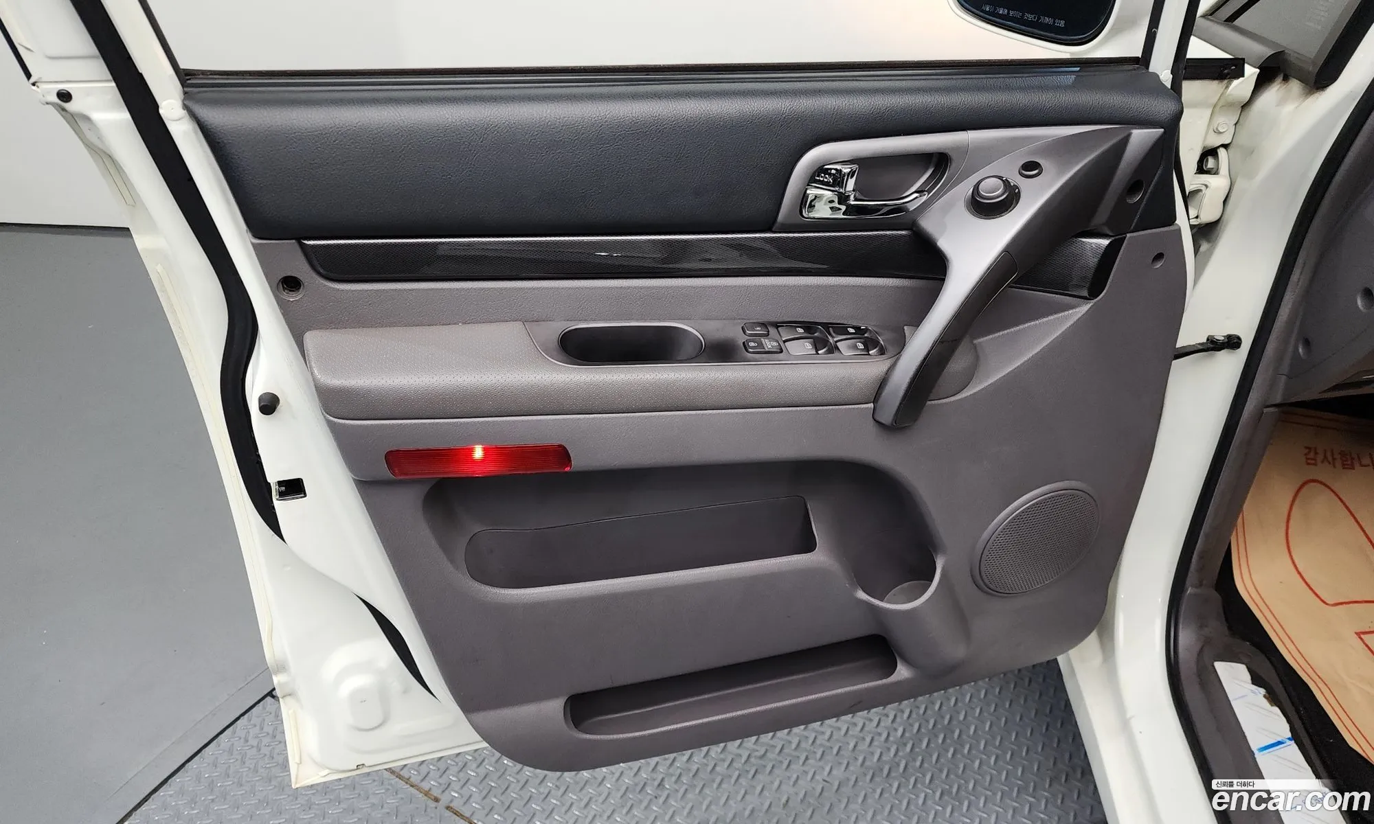 KG Mobility (SsangYong) Korando Turismo 2014 — 23